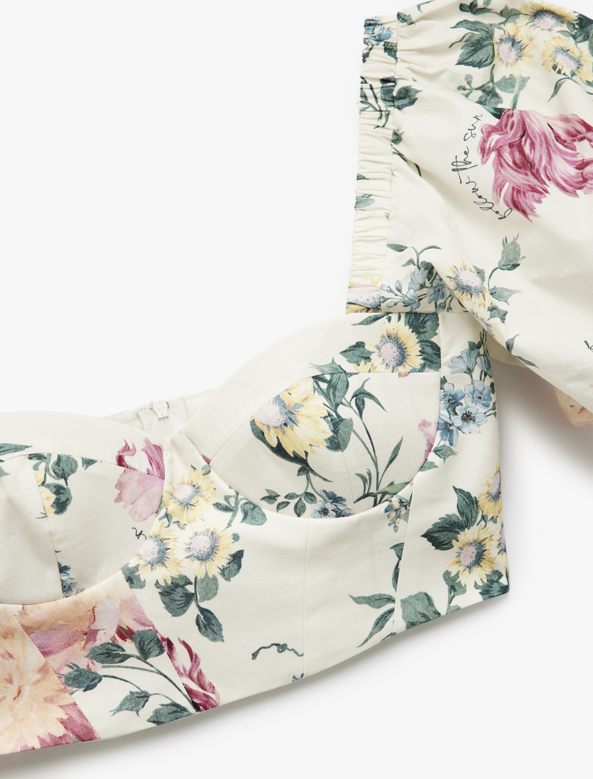   Koton X Melis Ağazat - Poplin Kalp Yaka Çiçekli Dar Kesim Balon Kol Crop Bluz