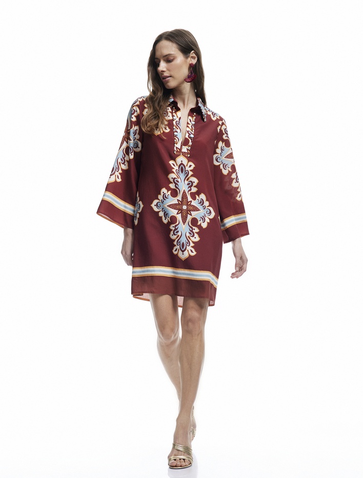  Koton X Melis Ağazat - Uzun Kimono Kollu Gömlek Yaka Etnik Desenli Taşlı Mini Elbise