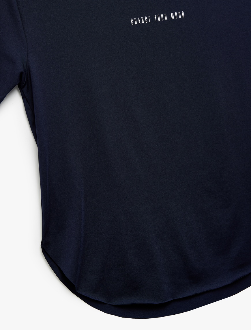   Kısa Kollu Bisiklet Yaka Baskılı Oversize Spor Tişört