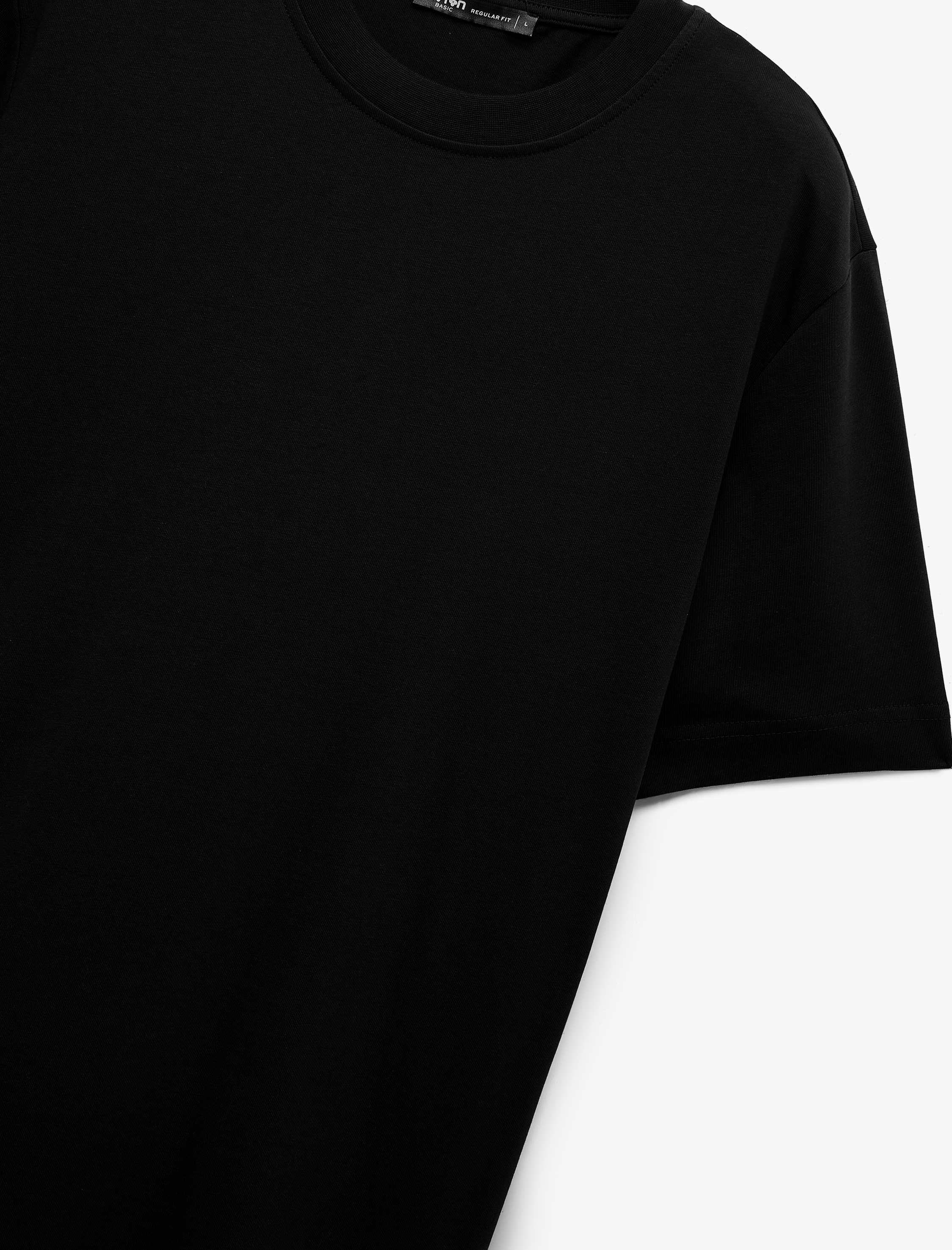   Pamuklu Kısa Kollu Regular Fit Bisiklet Yaka Basic Tişört