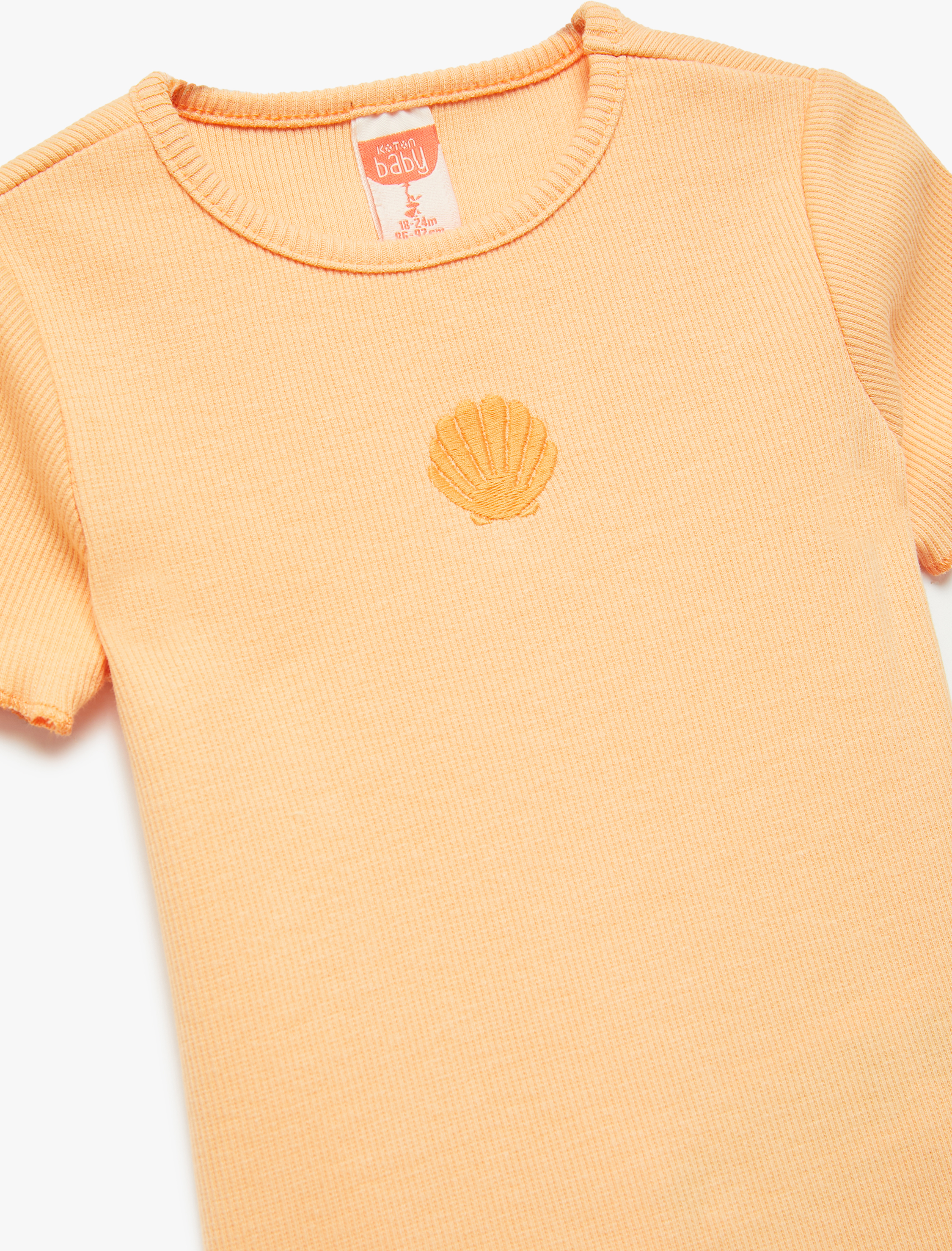  Kız Bebek Pamuklu Bisiklet Yaka Kısa Kollu Baskılı Tişört