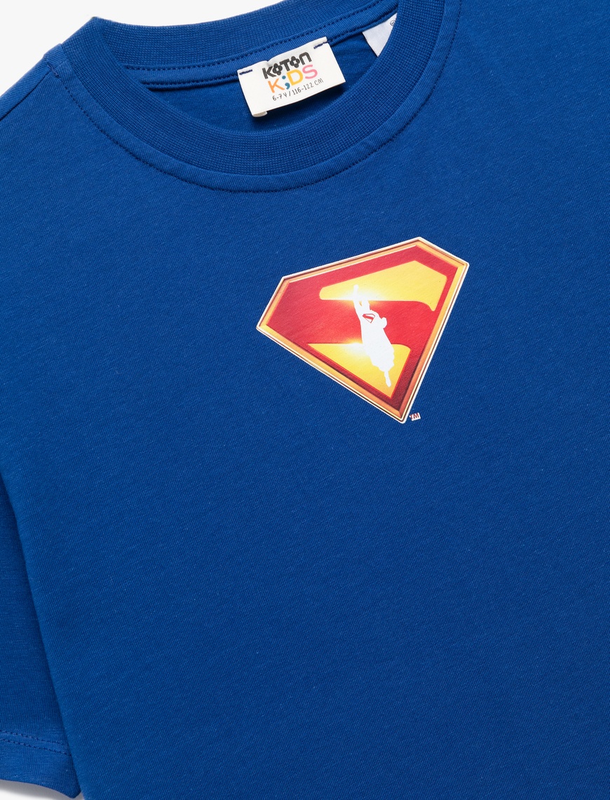  Erkek Çocuk Pamuklu Kısa Kollu Bisiklet Yaka Lisanslı Arkası Superman Baskılı Tişört