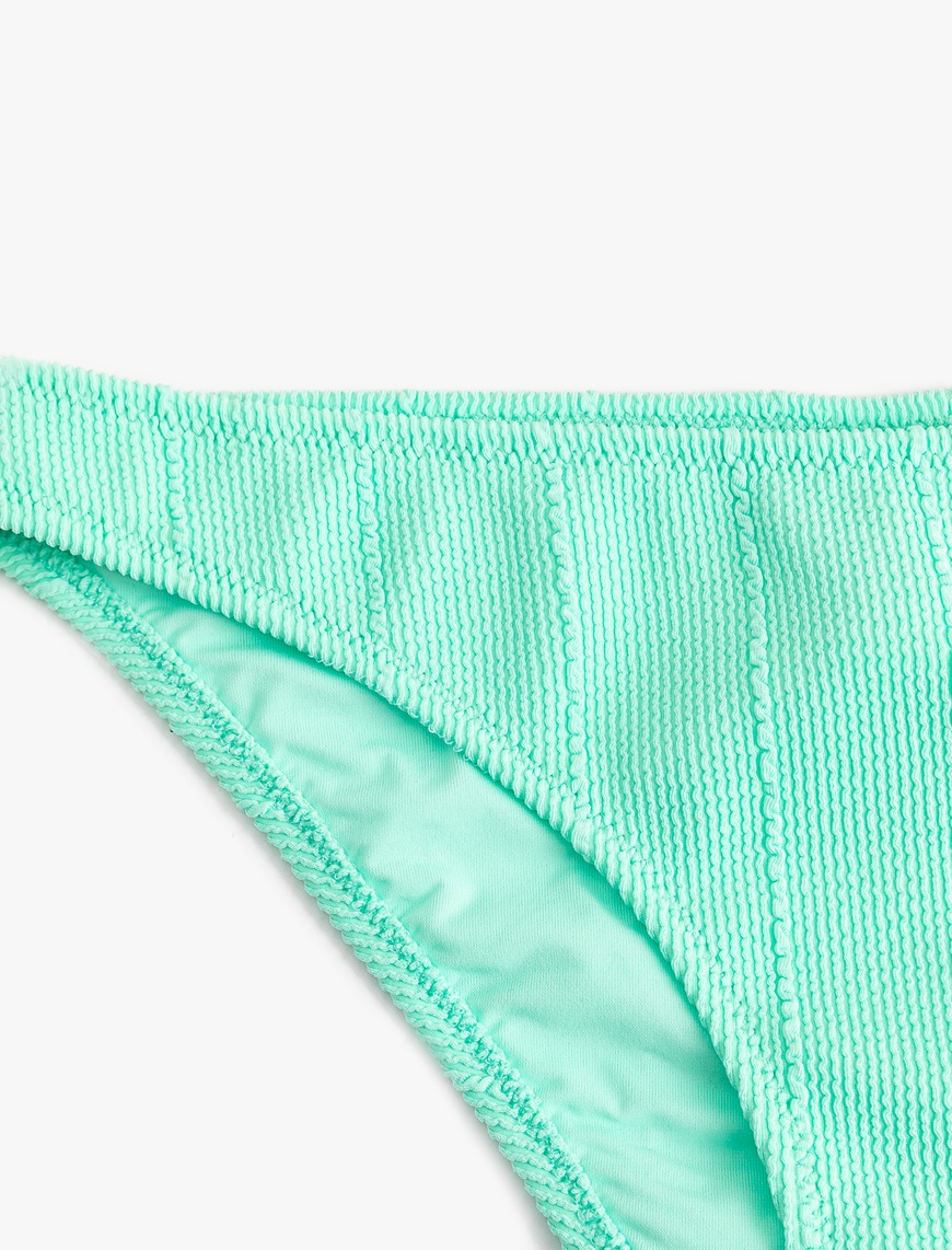   Astarlı Dokulu Bikini Altı