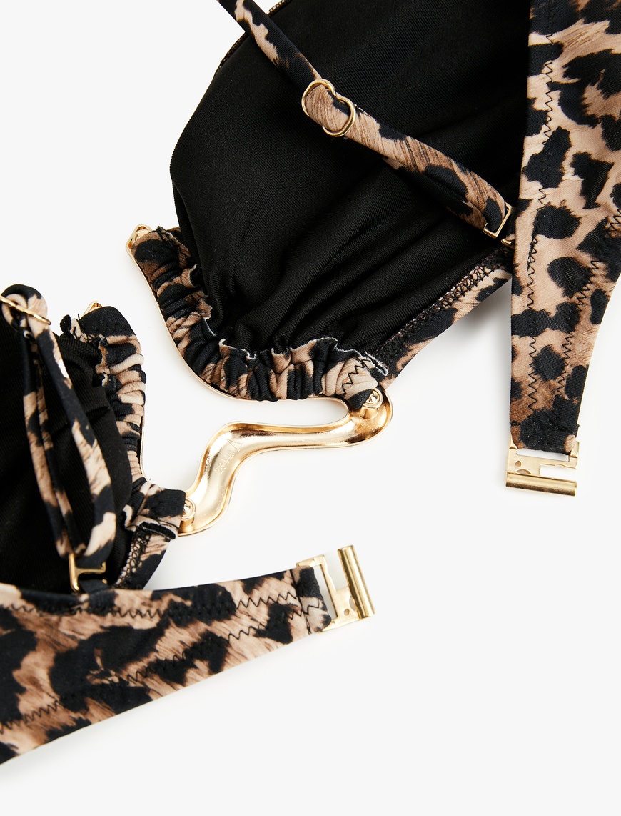   Çıkarılabilir Askı Detaylı Aksesuarlı Leopar Desenli Straplez Bikini Üstü