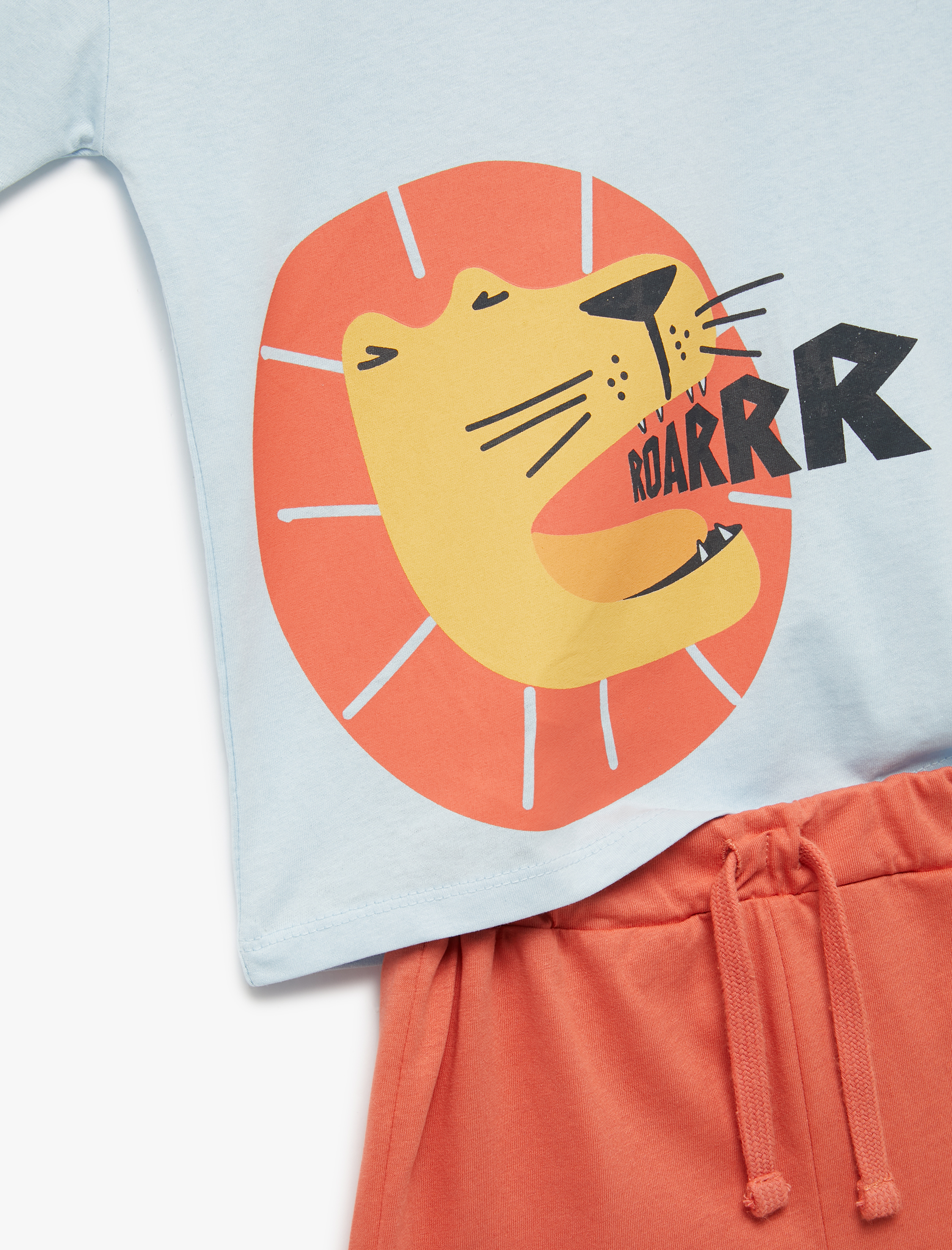  Erkek Bebek Pamuklu Grafik Aslan Baskı Detaylı Tişört Şort Takım