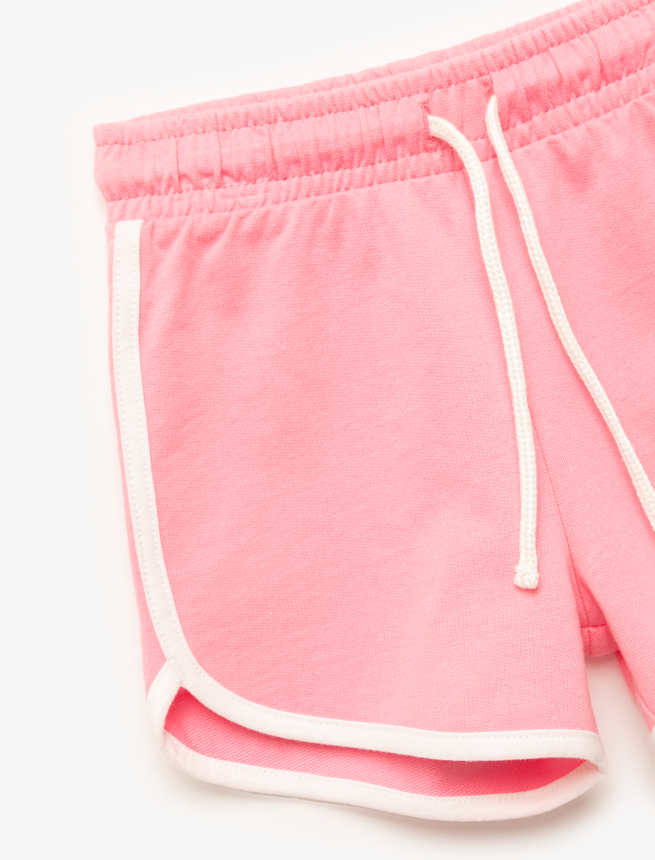  Kız Bebek Pamuklu Beli Bağcıklı Biyeli Mini Şort