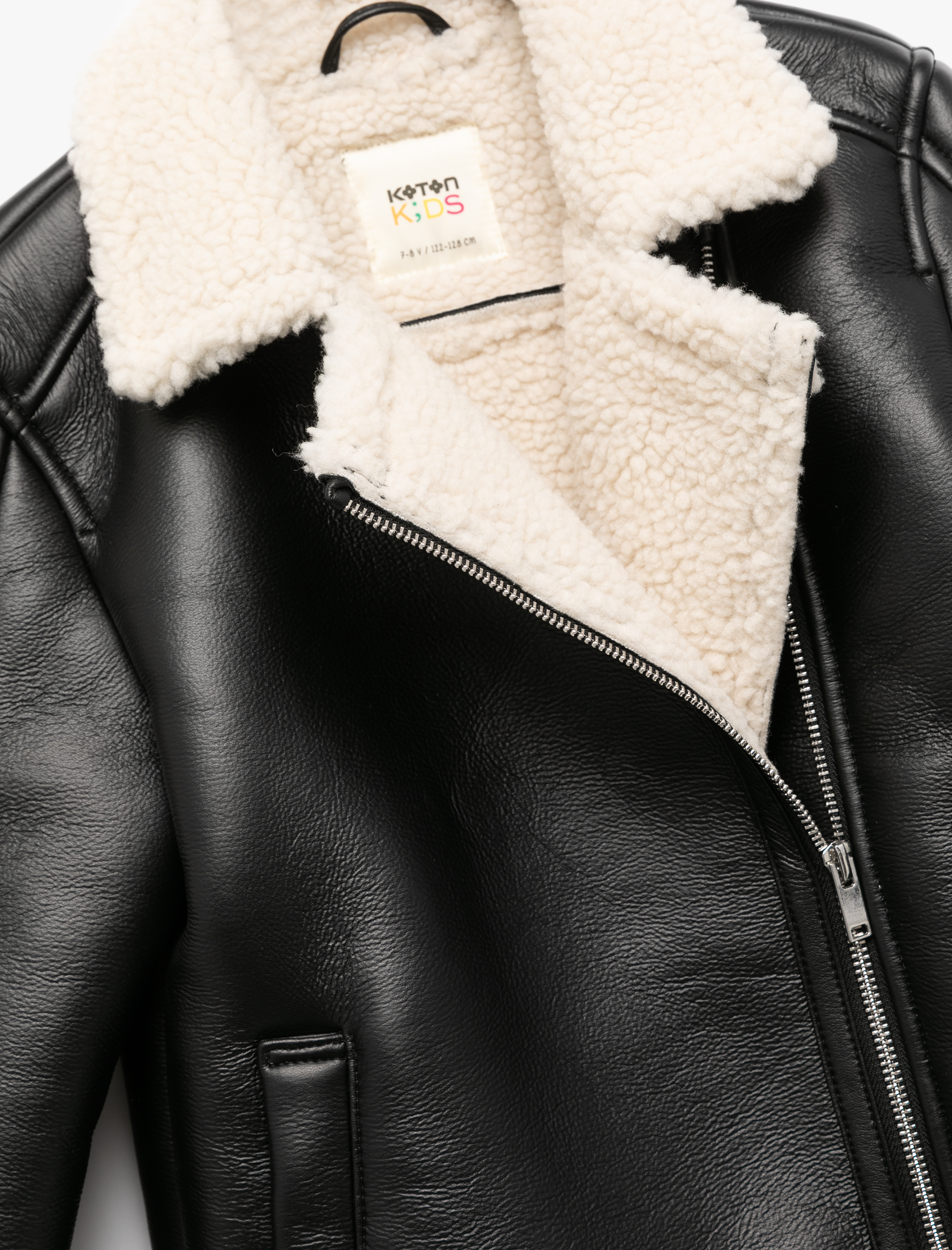  Kız Çocuk Kruvaze Yaka Rahat Kesim Cep Detaylı İçi Peluşlu Suni Deri Ceket