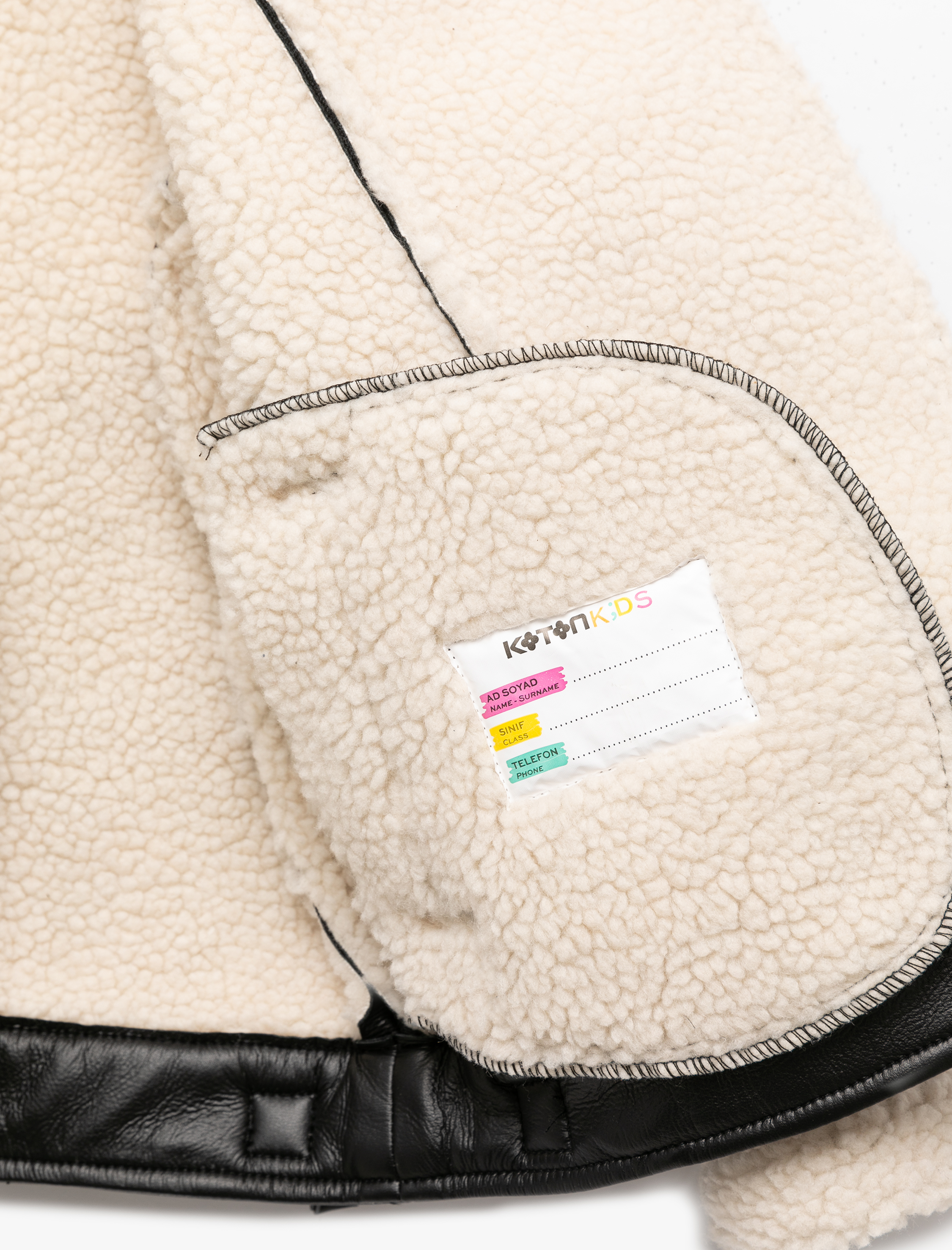  Kız Çocuk Kruvaze Yaka Rahat Kesim Cep Detaylı İçi Peluşlu Suni Deri Ceket