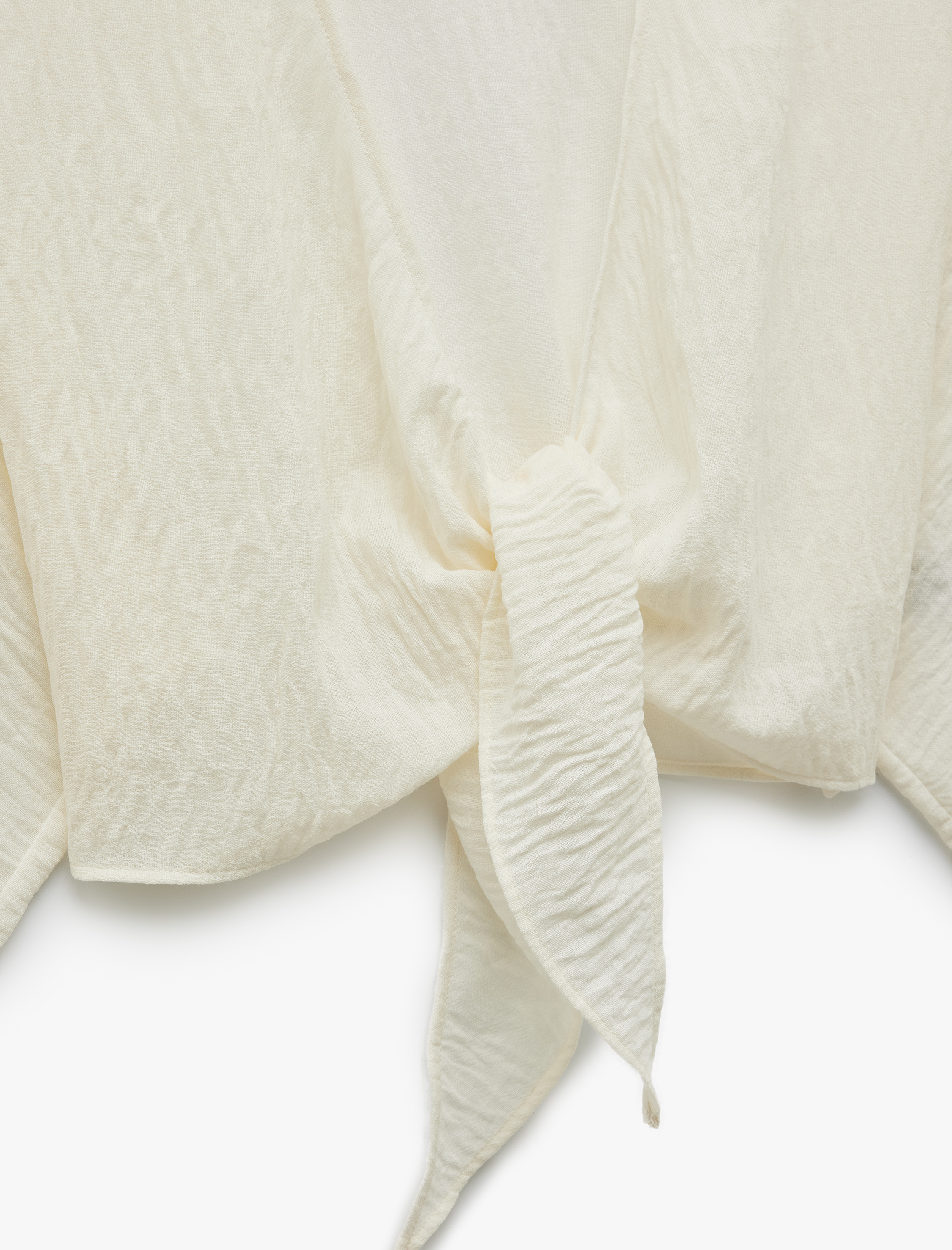   Bol Kalıp Yarasa Kol Kruvaze Önden Bağlamalı Kısa Bluz