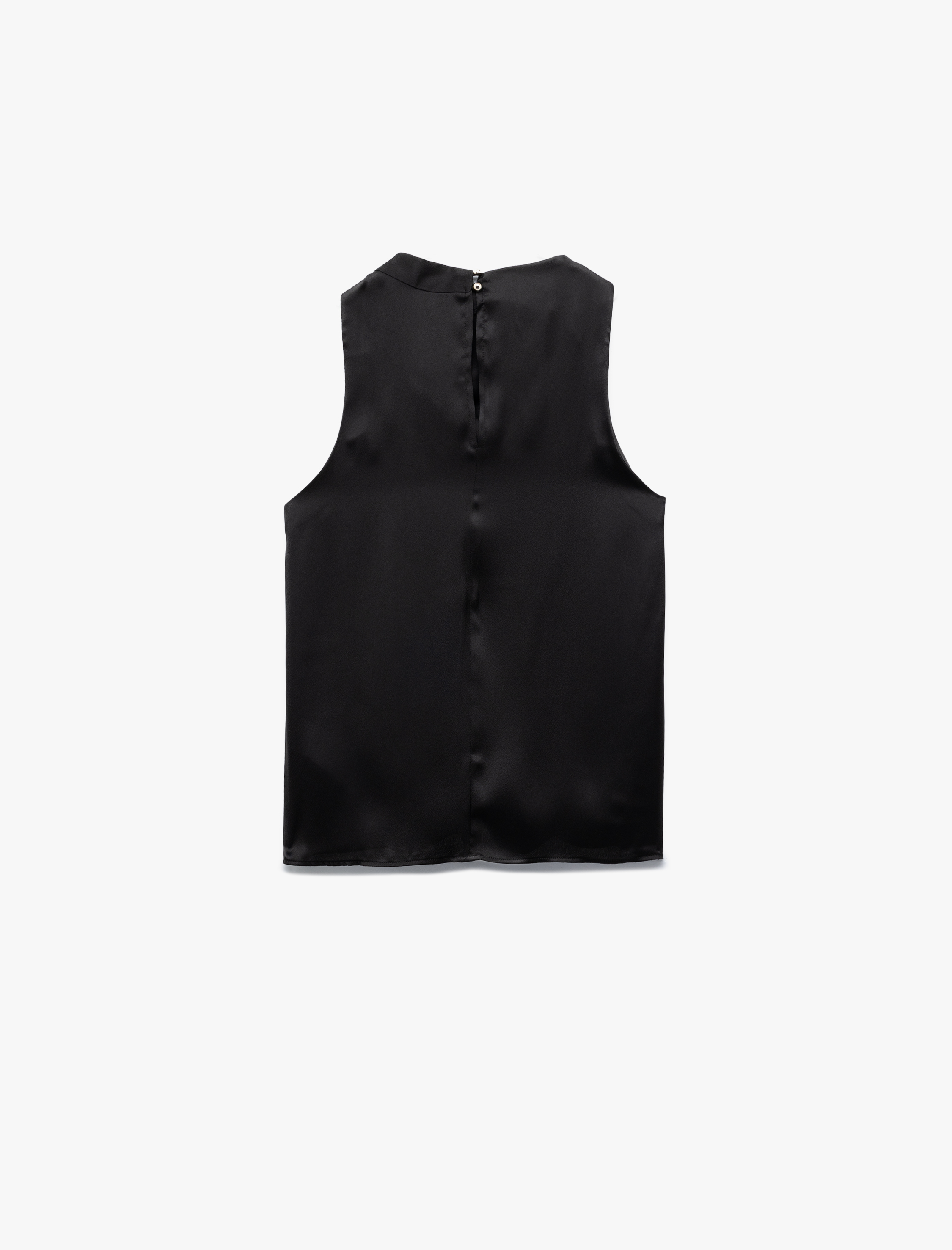   Bisiklet Yaka Drape Detaylı Kolsuz Saten Bluz