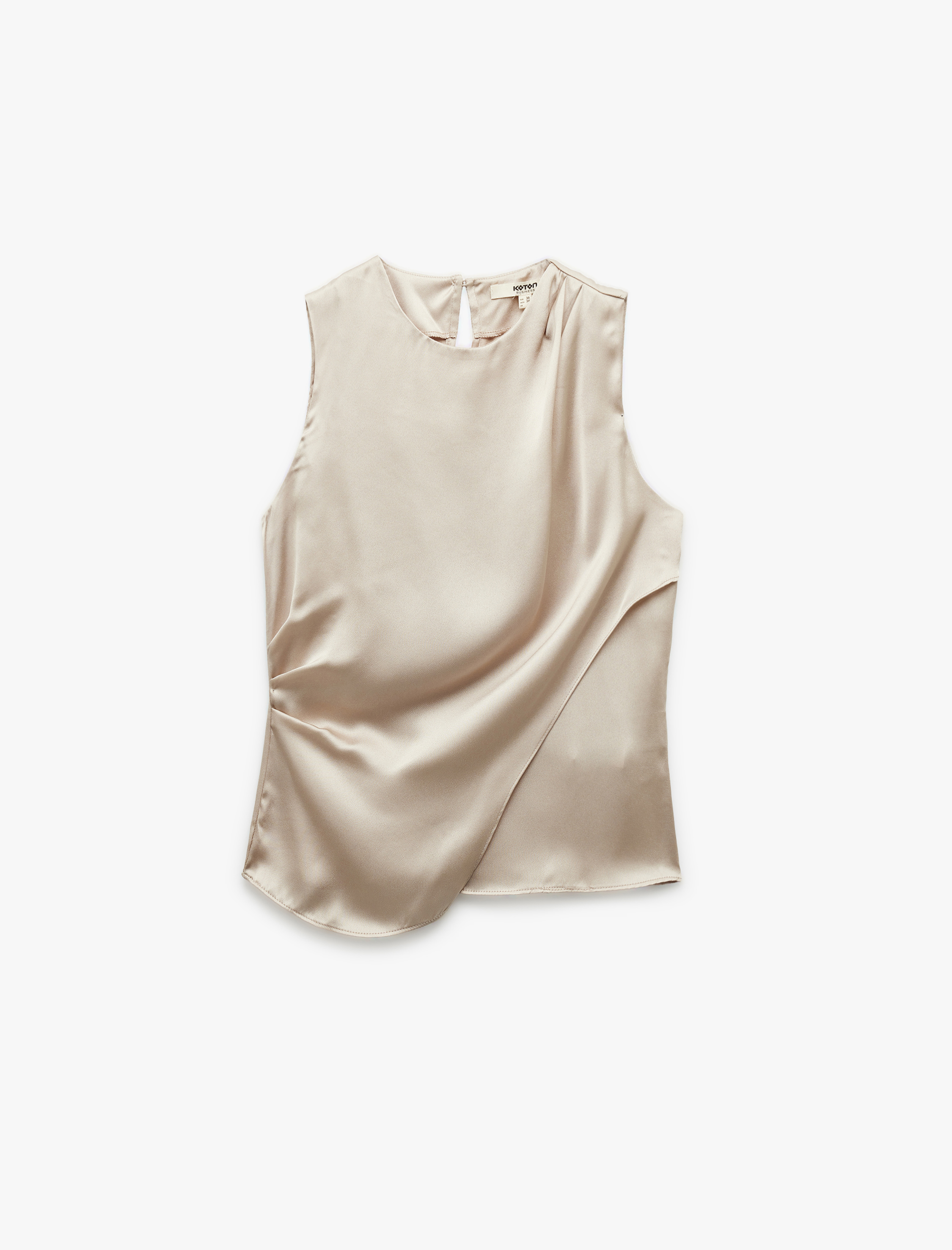   Drape Detaylı Asimetrik Kesim Bisiklet Yaka Kolsuz Saten Bluz