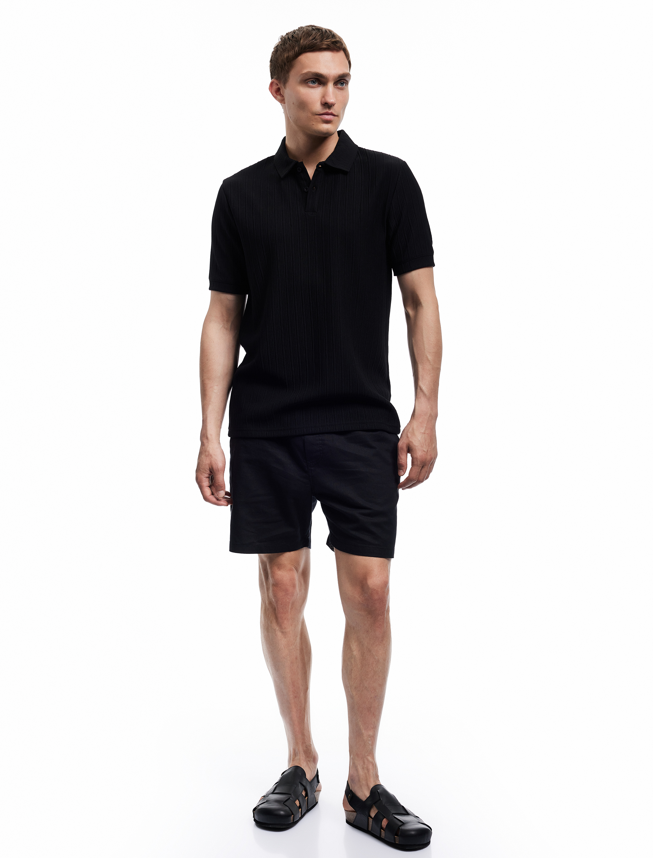   Kısa Kollu Düğmeli Regular Fit Polo Yaka Tişört