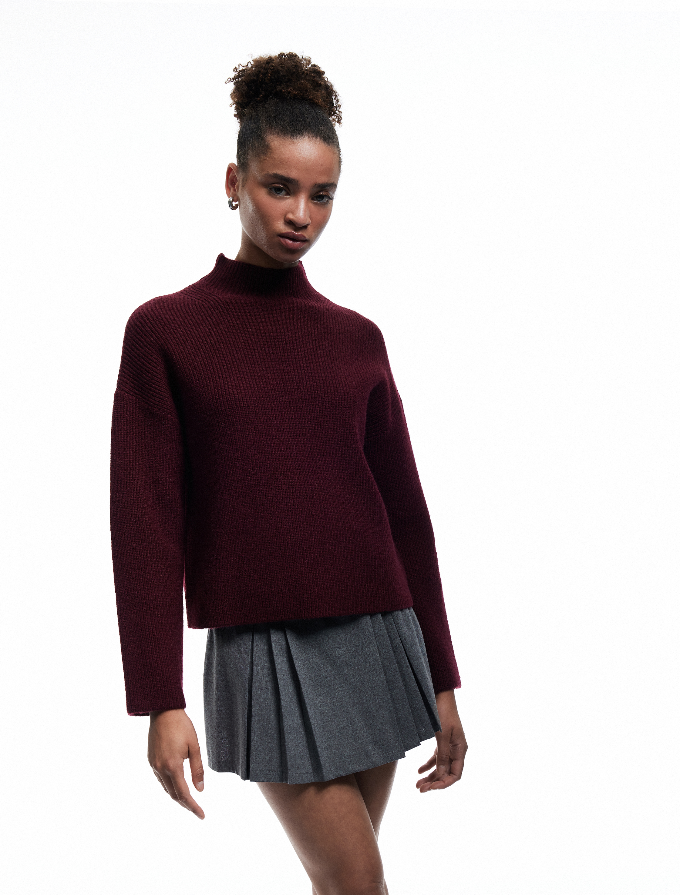   Dik Yaka Uzun Kollu Rahat Kalıp Basic Triko Kazak