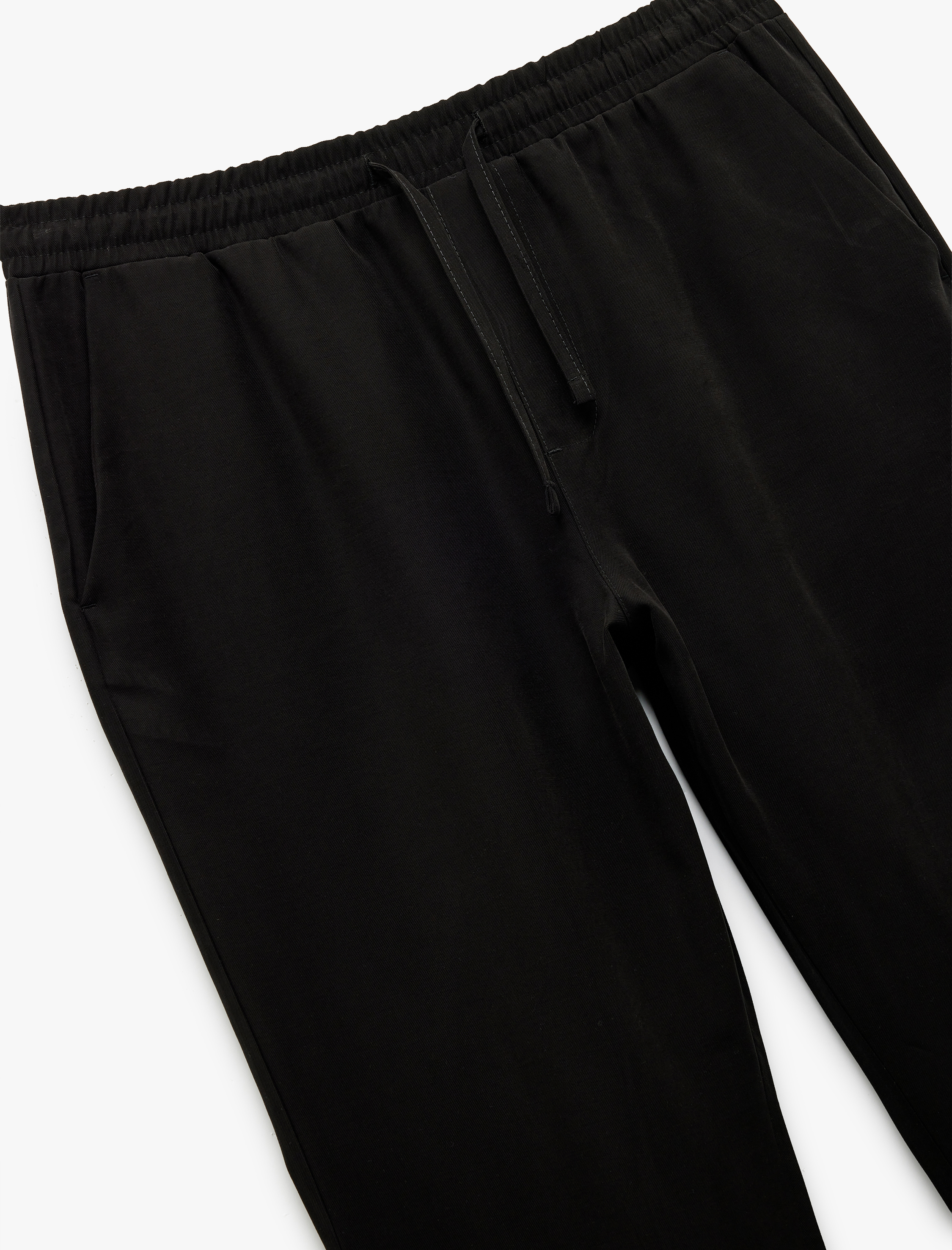   Cep Detaylı Viskon Beli Bağcıklı Pantolon