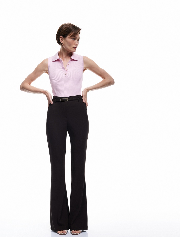  Renk Bloklu Düğme Detaylı Kolsuz Polo Yaka Triko Üst