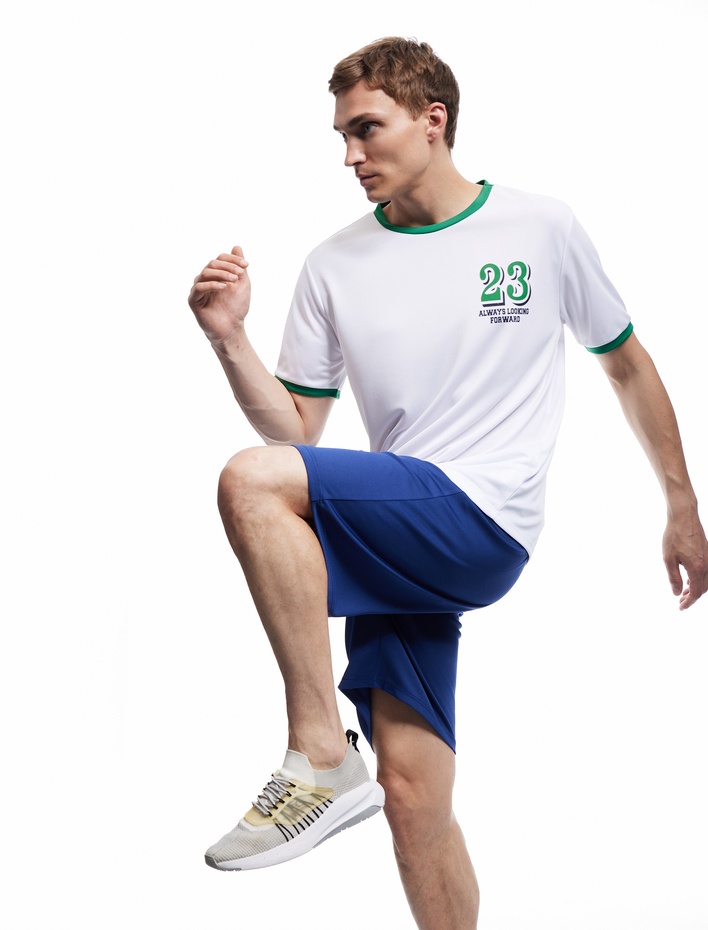  Cep Detaylı Basic Beli Bağcıklı Spor Şort