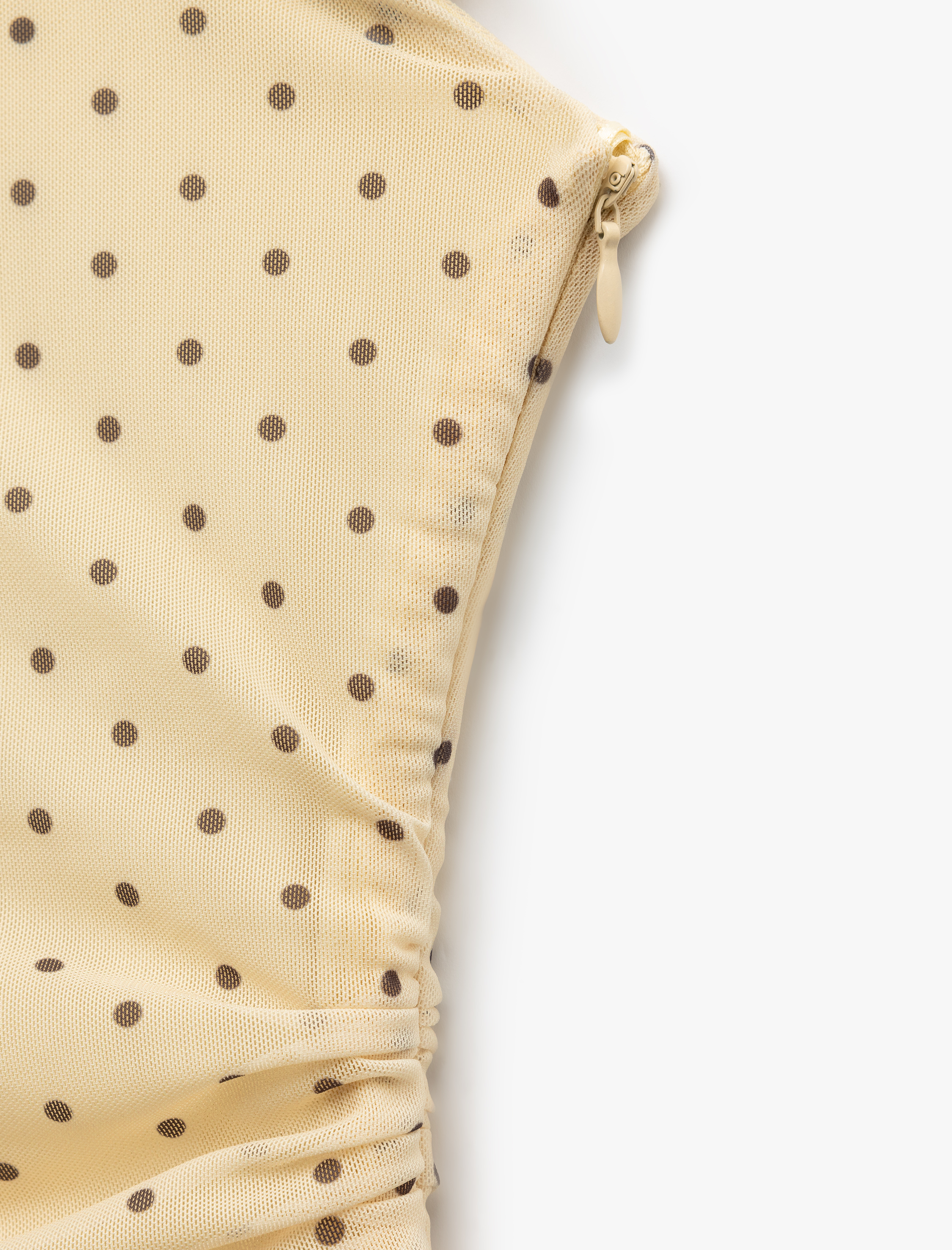   Puantiyeli Kayık Yaka Kolsuz Drapeli Volanlı Astarlı Tül Mini Elbise