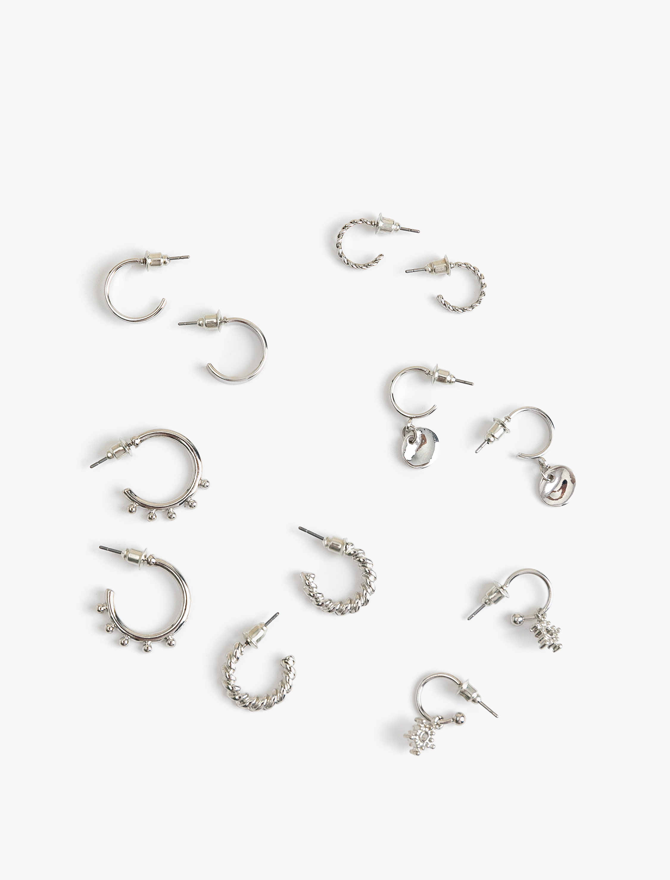  Kadın Çelik Karışımlı Charm Detaylı 6'lı Halka Küpe Seti