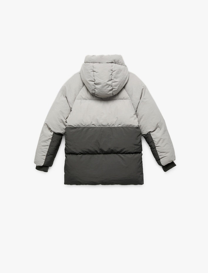 Erkek Çocuk Polar Astarlı Uzun Kollu Kapşonlu Renk Bloklu Şişme Mont