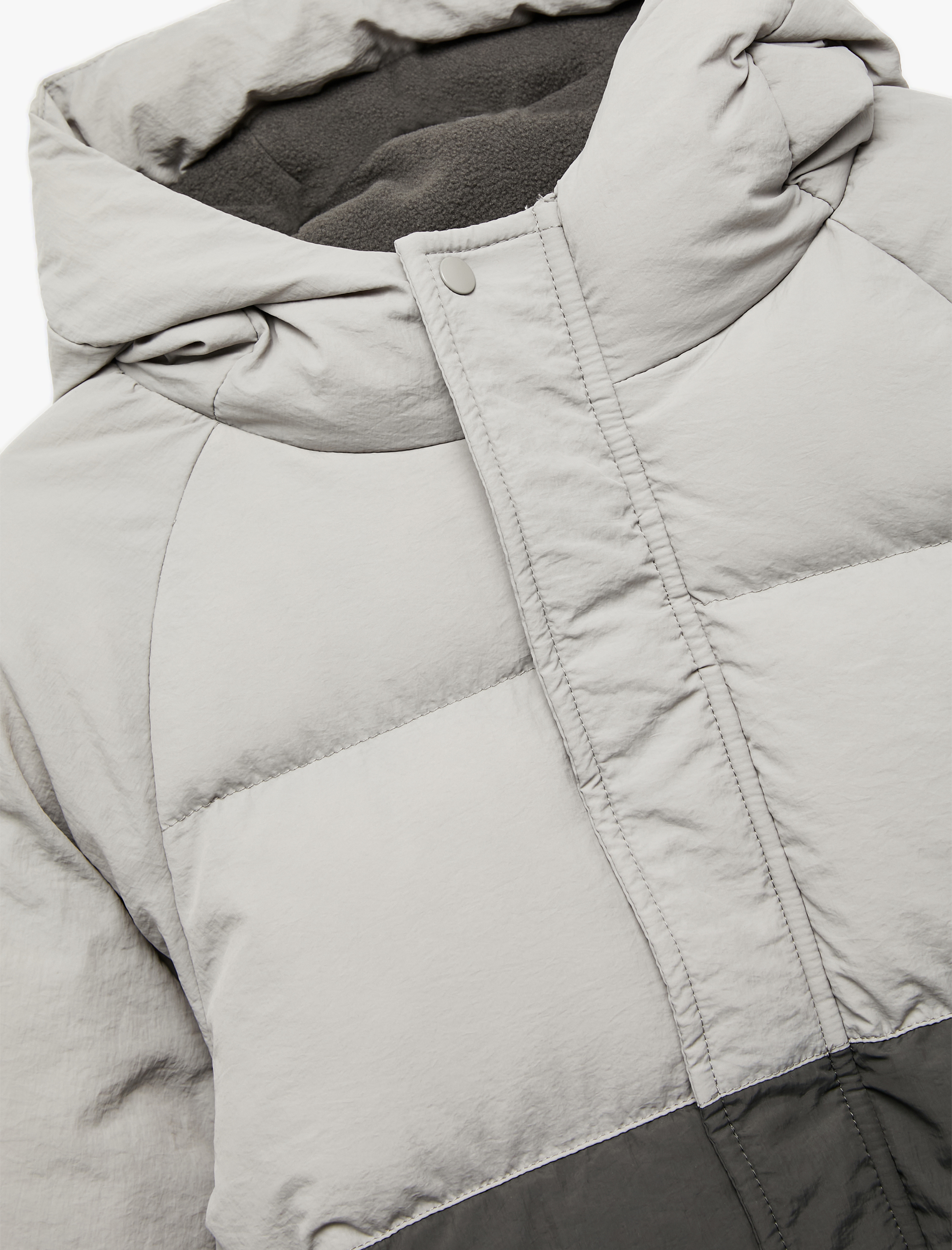  Erkek Çocuk Polar Astarlı Uzun Kollu Kapşonlu Renk Bloklu Şişme Mont