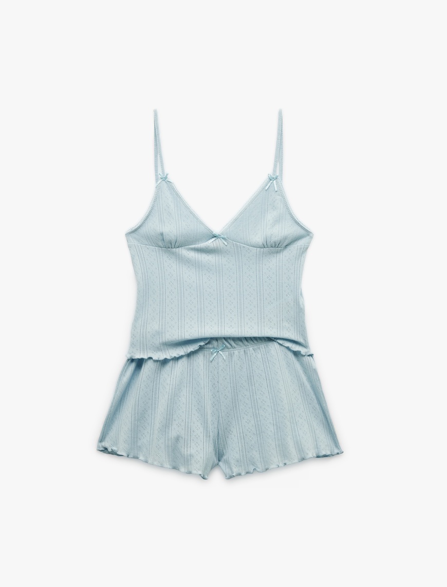   Pamuklu Rahat Kalıp İnce Askılı Şortlu Pijama Takımı