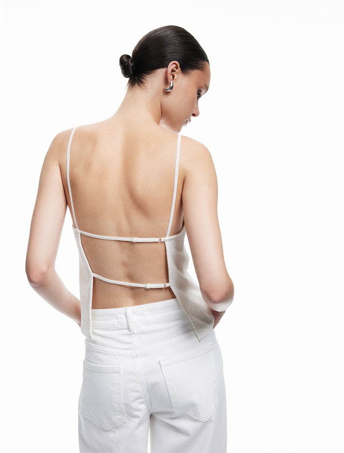  Koton X Zeynep Bastık - İnce Askılı Sırt Dekolteli Taşlı Bluz