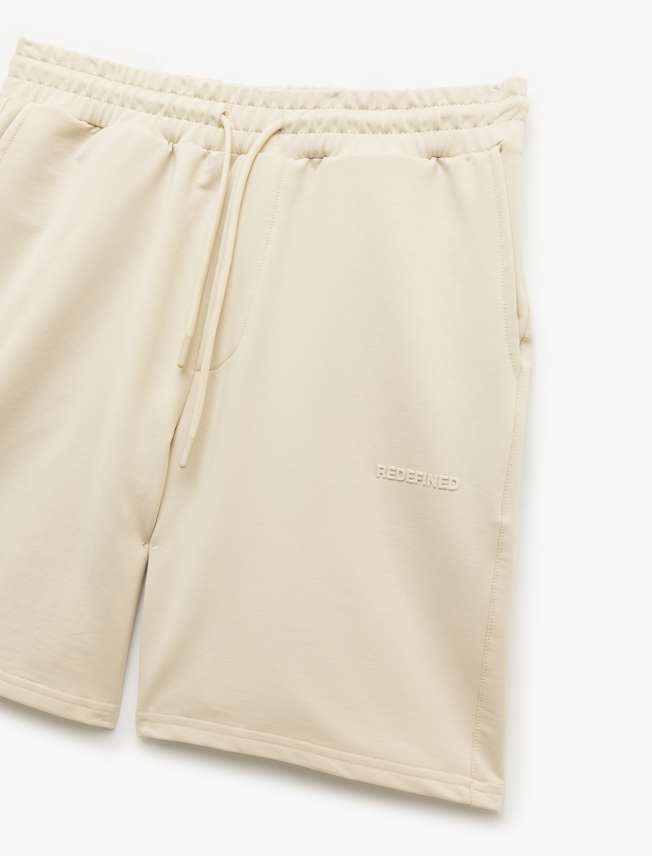   Pamuklu Bermuda Cep Detaylı Beli Bağcıklı Şort