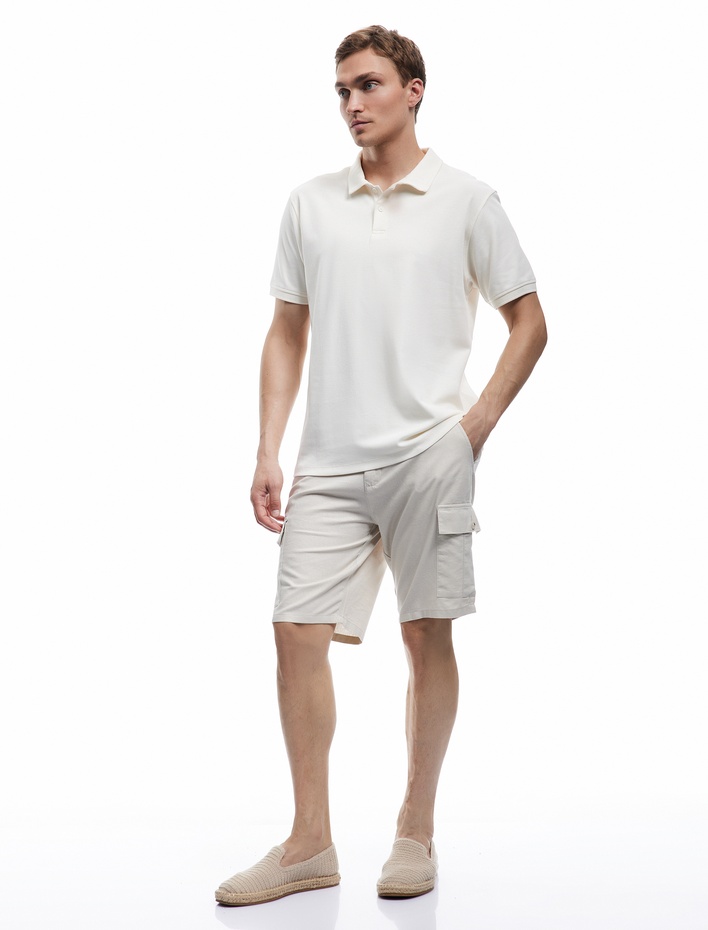  Pamuklu Düğmeli Regular Fit Kısa Kollu Polo Yaka Tişört