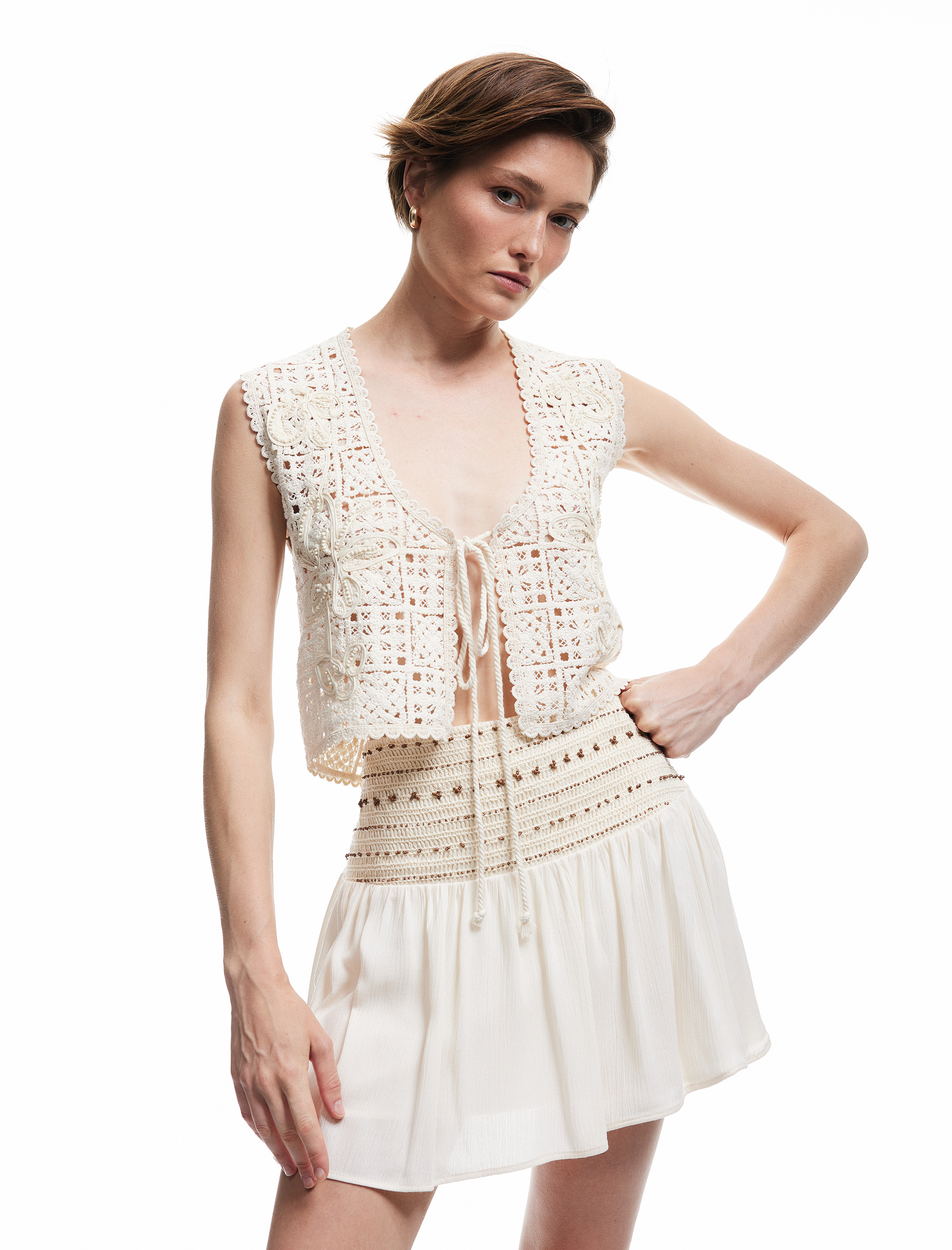   Viskon Kumaş Kroşe Detaylı Boncuk İşlemeli Mini Kloş Etek