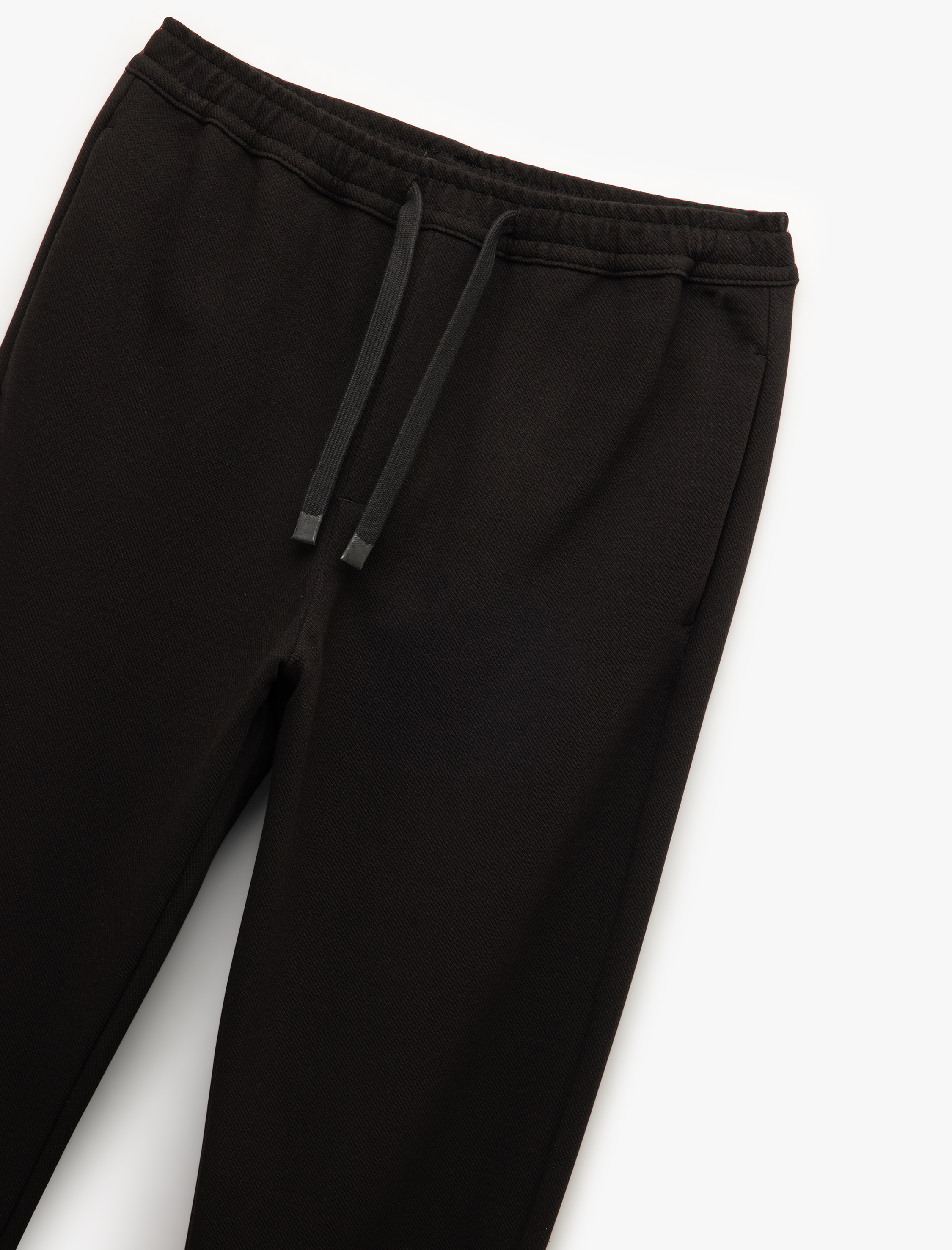   Cep Detaylı Katlamalı Paça Rahat Kesim Beli Bağcıklı Pantolon