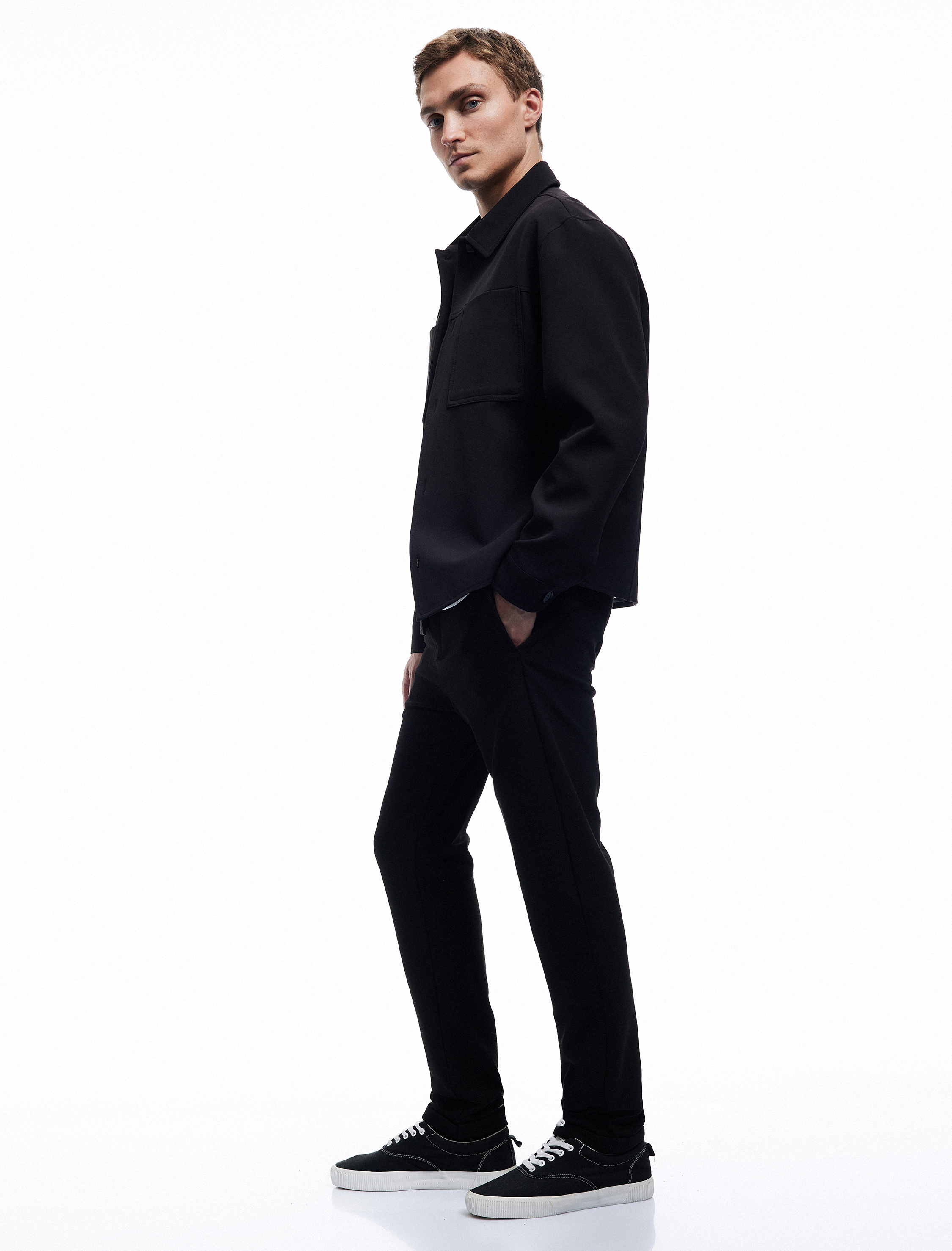   Cep Detaylı Katlamalı Paça Rahat Kesim Beli Bağcıklı Pantolon