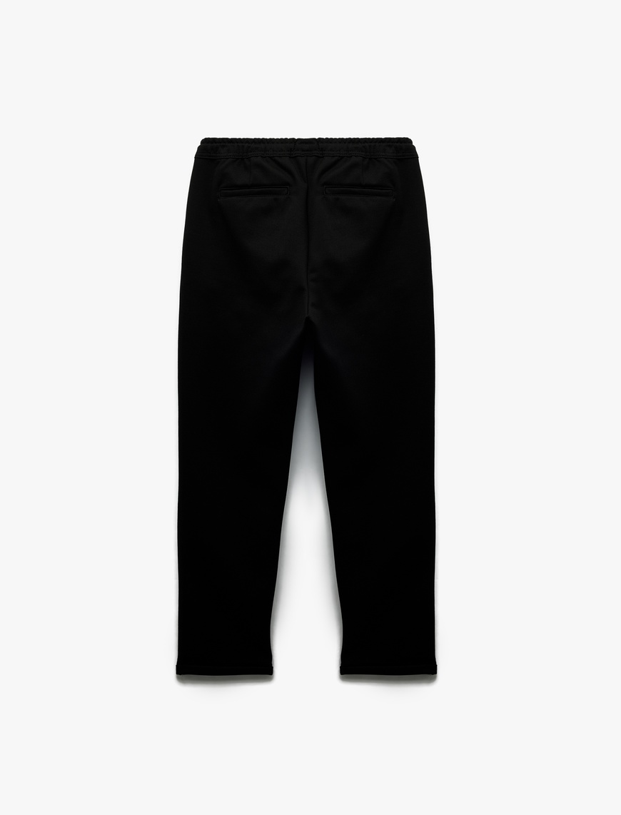   Straight Fit Cep Detaylı Beli Bağcıklı Eşofman Pantolon