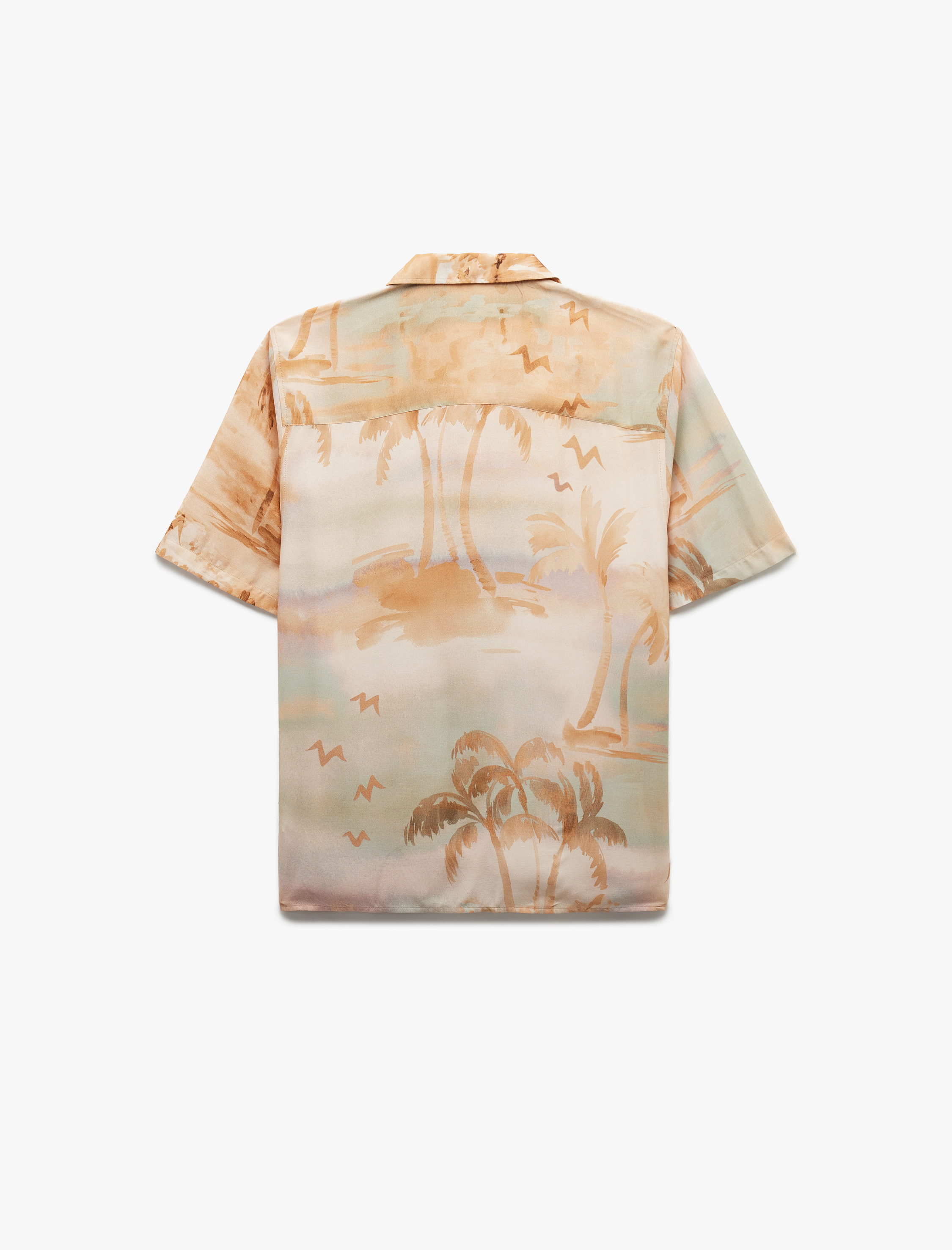   Viskon Kısa Kollu Regular Fit Devrik Yaka Palmiye Desenli Yazlık Gömlek