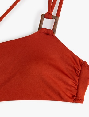 Hafif Destekli Aksesuarlı Tek Omuz Bikini Üstü_1