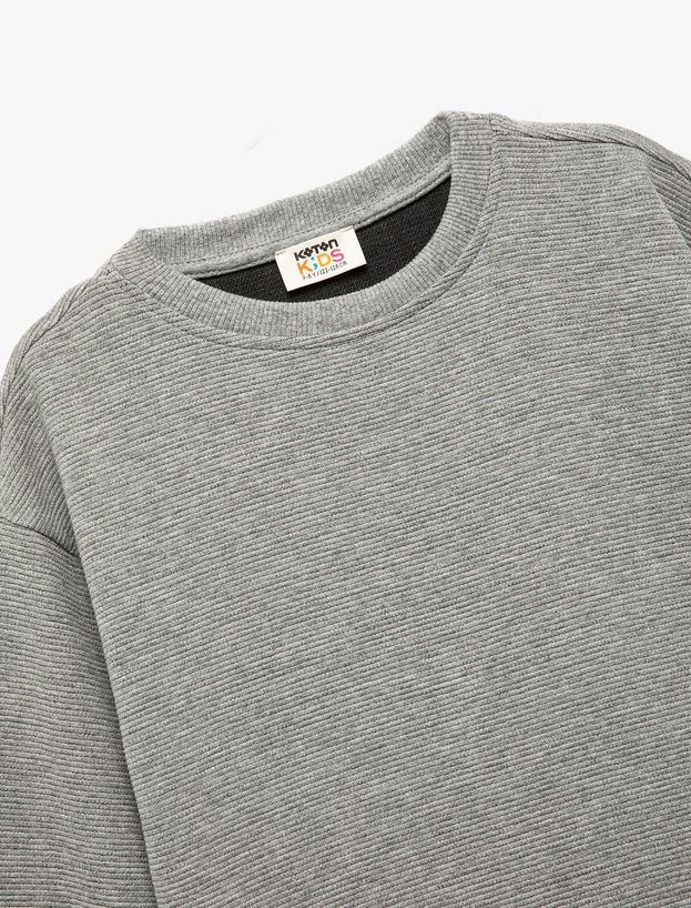 Uzun Kollu Bisiklet Yaka Şardonlu Basic Sweatshirt_2