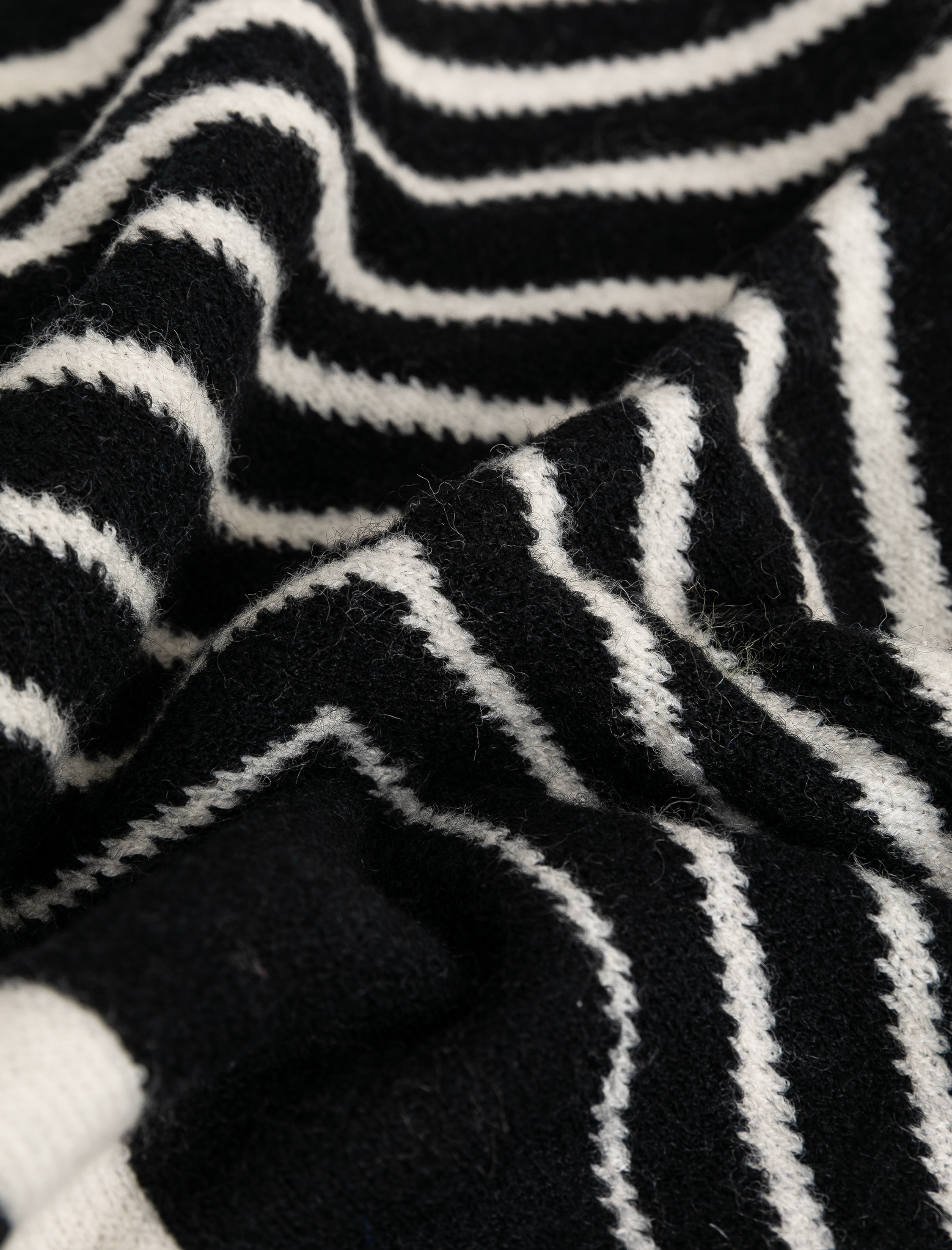  Kadın Çizgili Üçgen Atkı