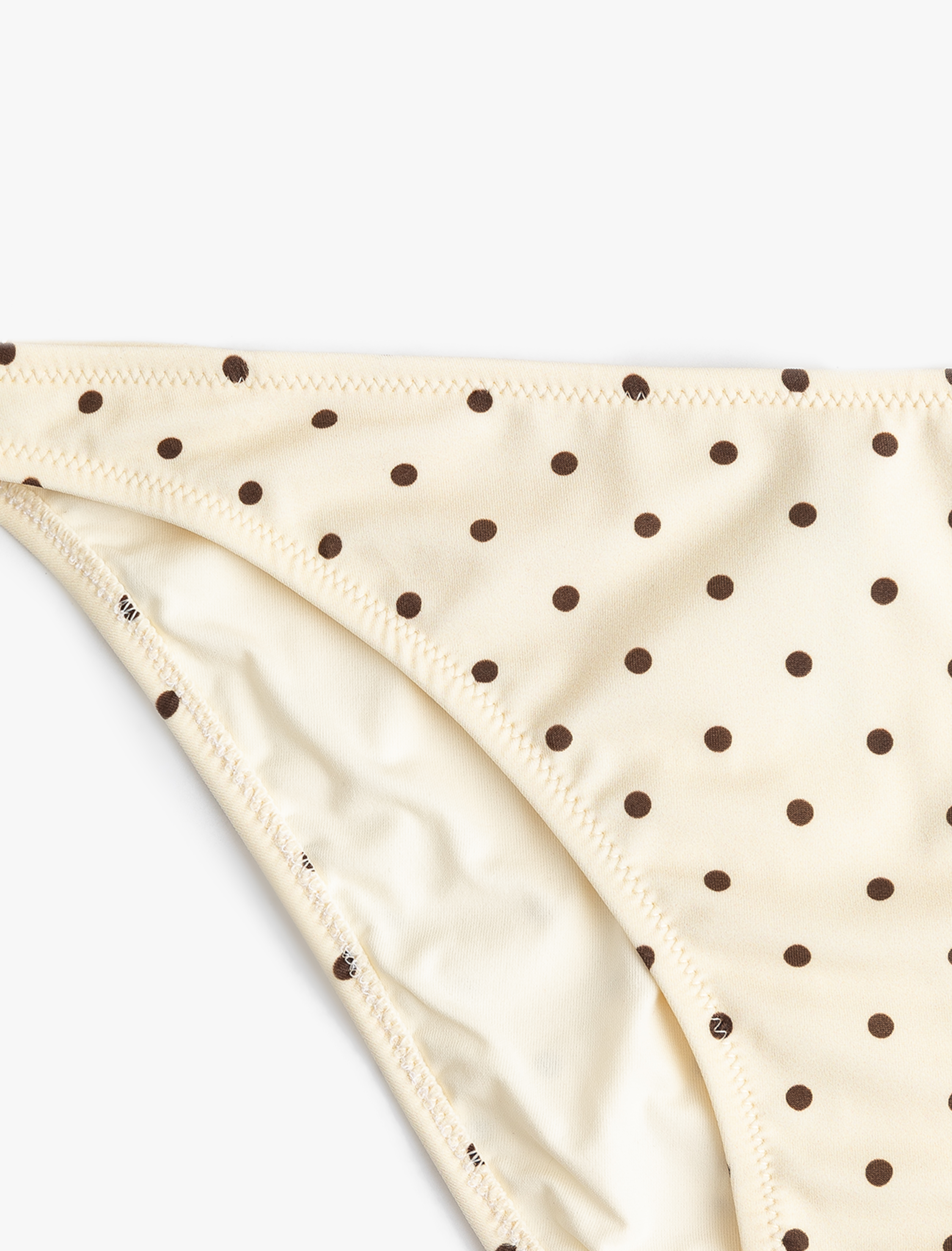   Puantiye Desenli Bikini Altı