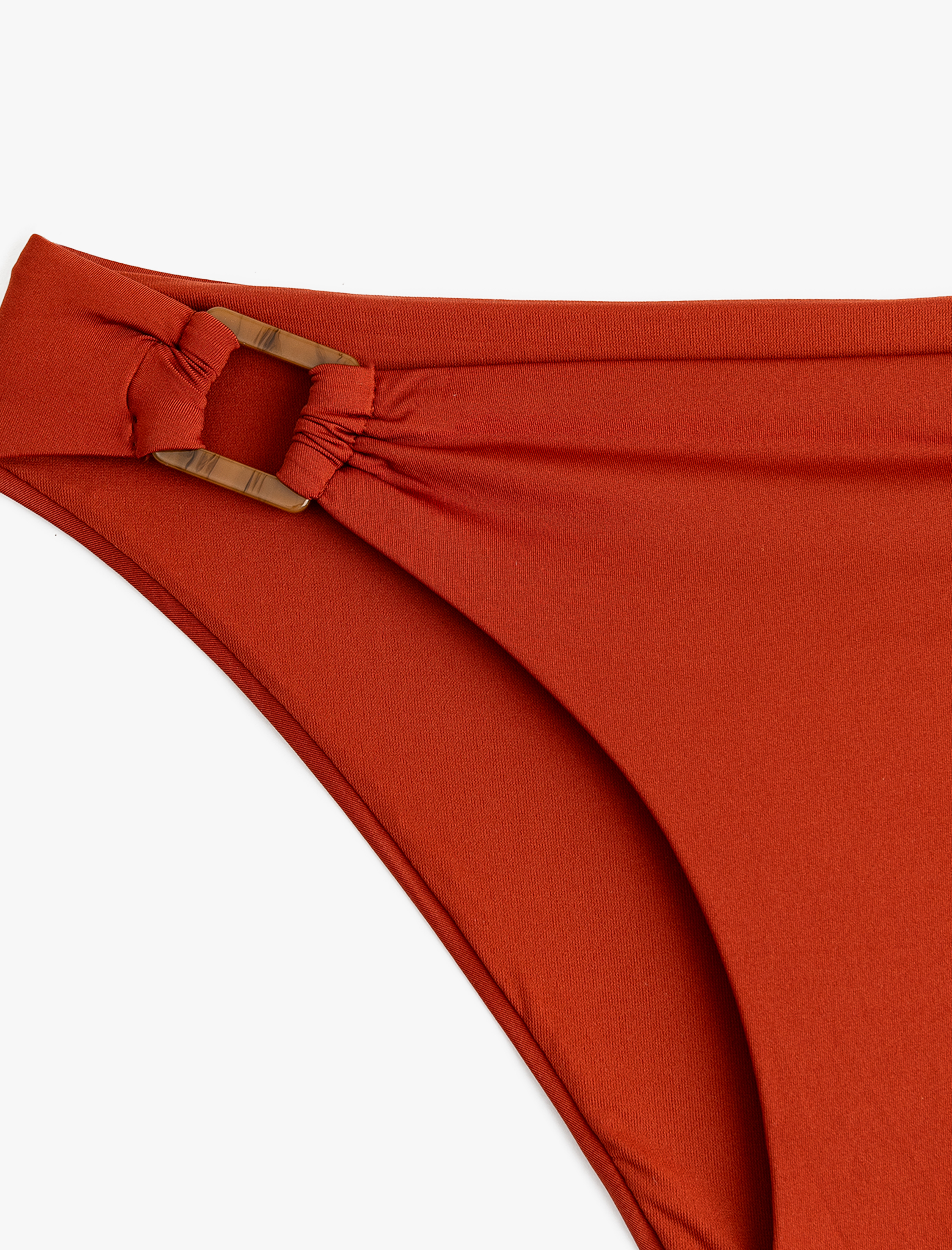 Aksesuar Detaylı Bikini Altı