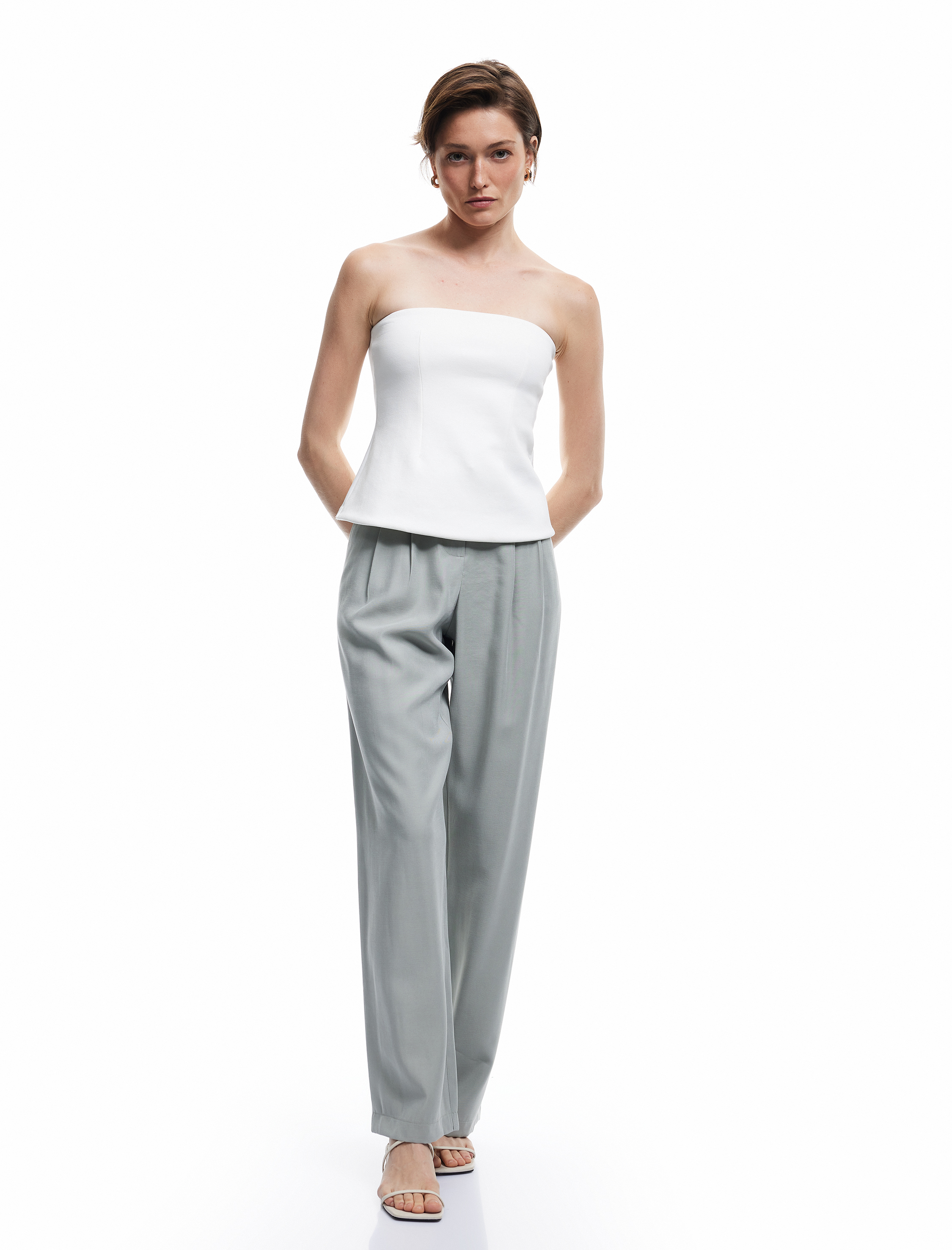   Viskon Kumaş Regular Fit Cepli Pile Detaylı Kemerli Culotte Kumaş Pantolon