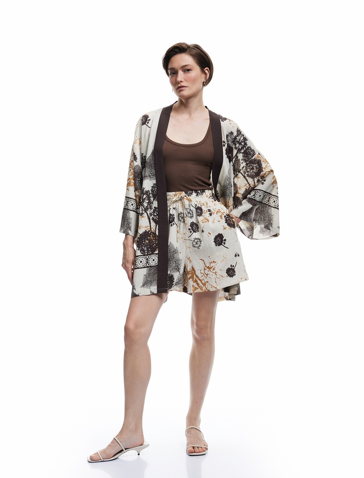  Keten Karışımlı Cepli Desenli Çiçekli Kısa Şort