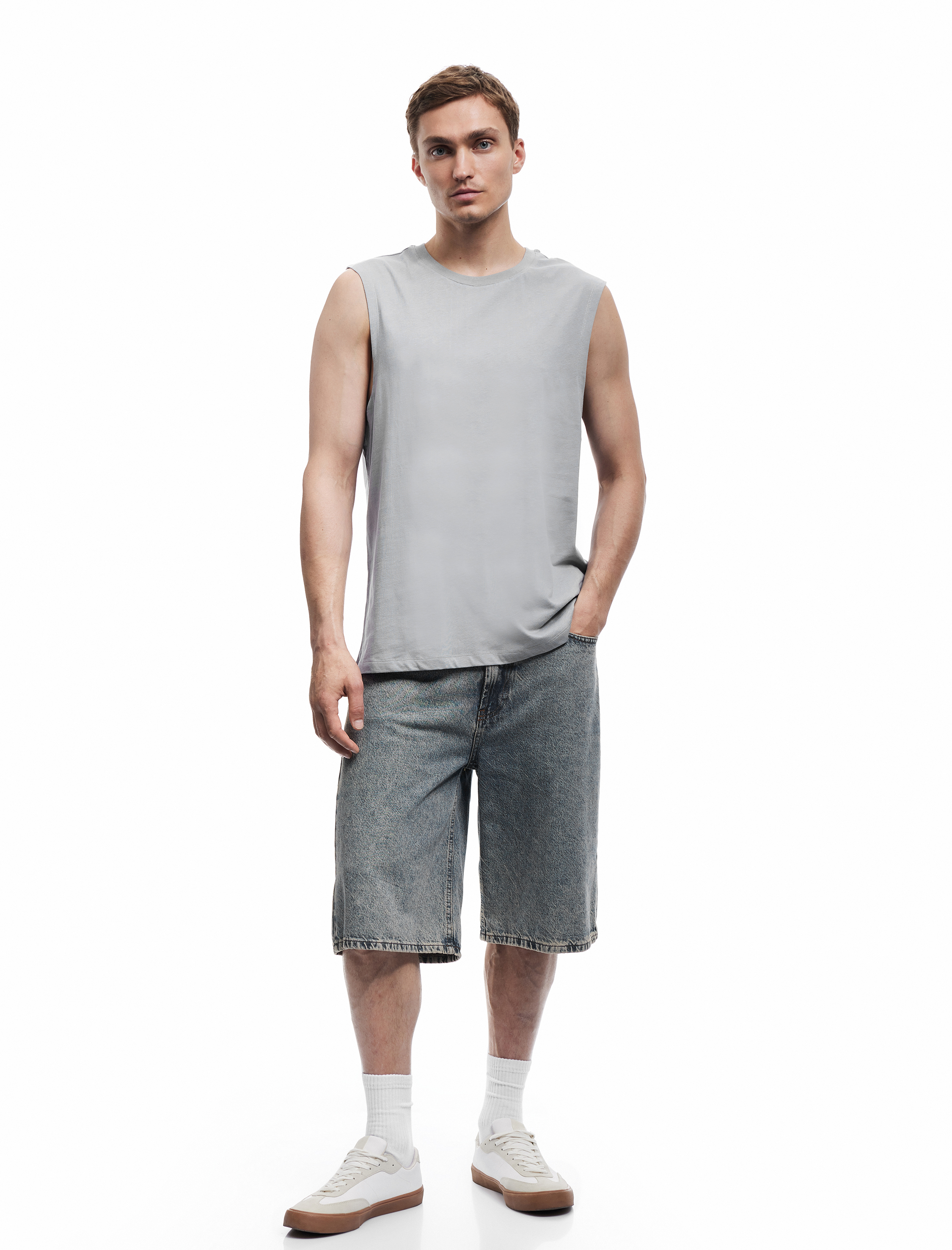   Bisiklet Yaka Regular Fit Pamuklu Kolsuz Tişört