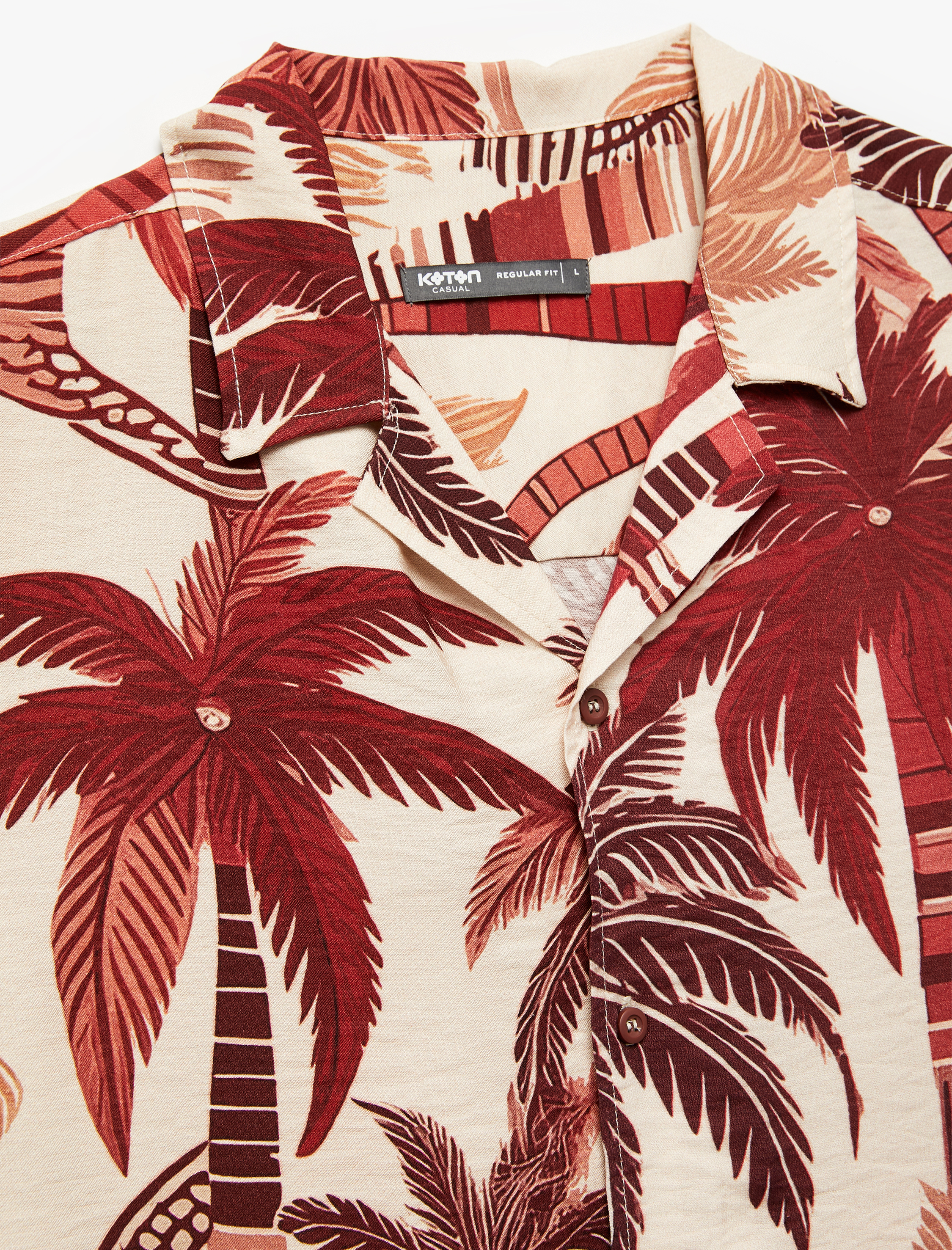   Kısa Kollu Regular Fit Devrik Yaka Viskon Palmiye Desenli Hawaii Gömlek