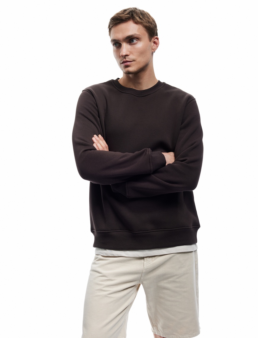   Uzun Kollu Şardonlu Kumaş Detaylı Bisiklet Yaka Sweatshirt