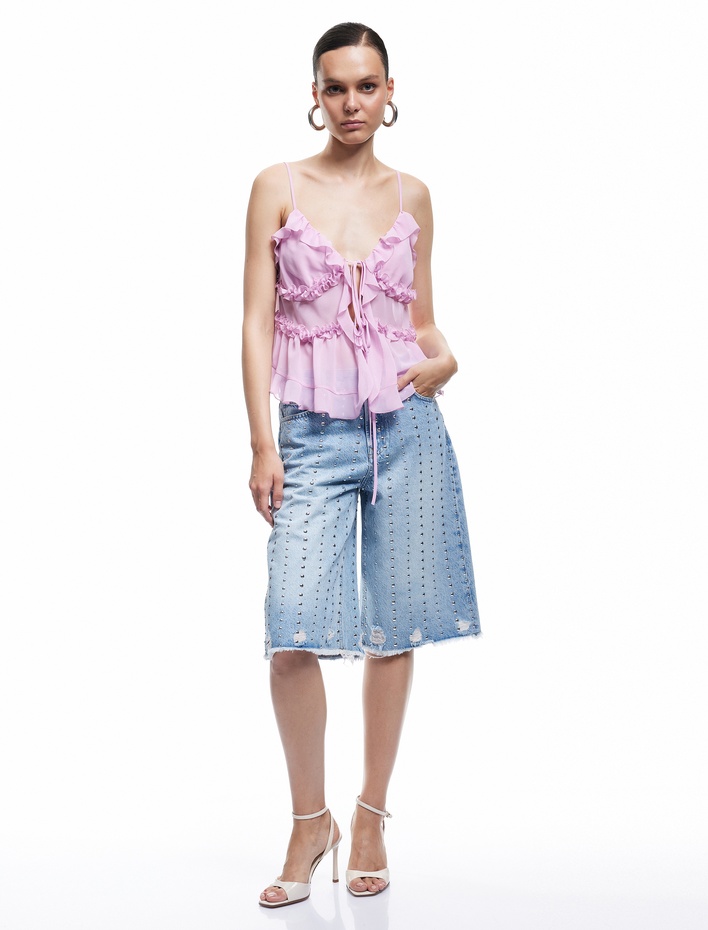  Koton X Zeynep Bastık - Önden Bağlamalı Fiyonklu İnce Askılı Fırfırlı Şifon Bluz