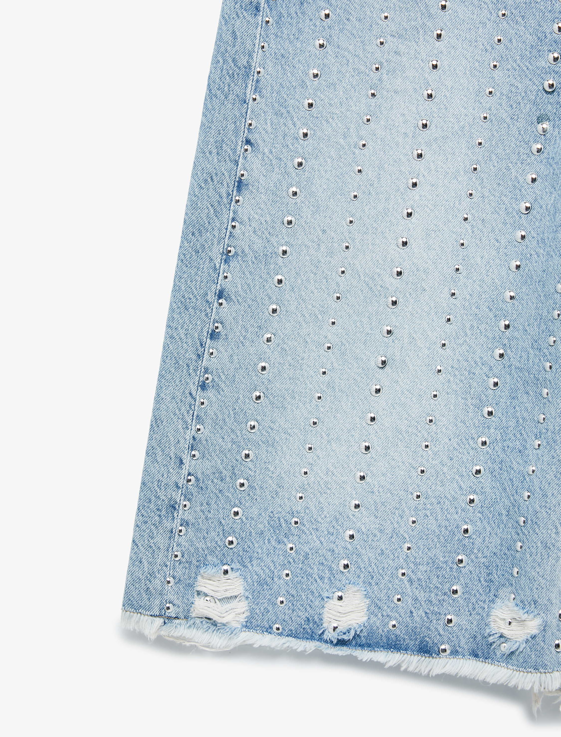   Troklu Yıpratılmış Düğmeli Cepli Bermuda Denim Şort