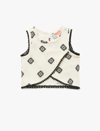 Pamuklu Nakış Detaylı Kolsuz Crop Bluz