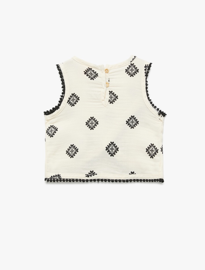 Kız Bebek Pamuklu Nakış Detaylı Kolsuz Crop Bluz