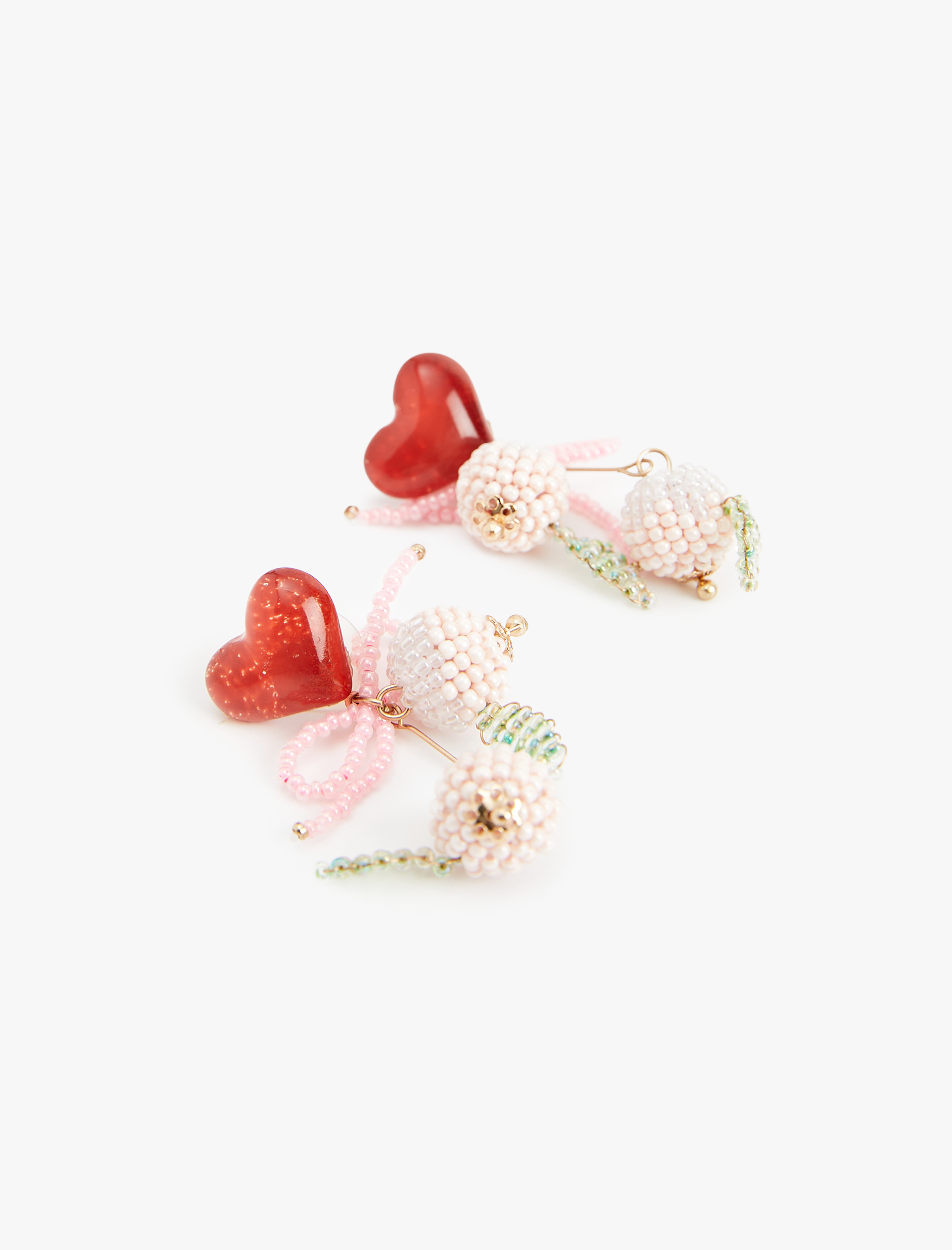  Kadın Büyük Boy Boncuklu Meyve Detaylı Fiyonklu Sallantılı Kalp Küpe