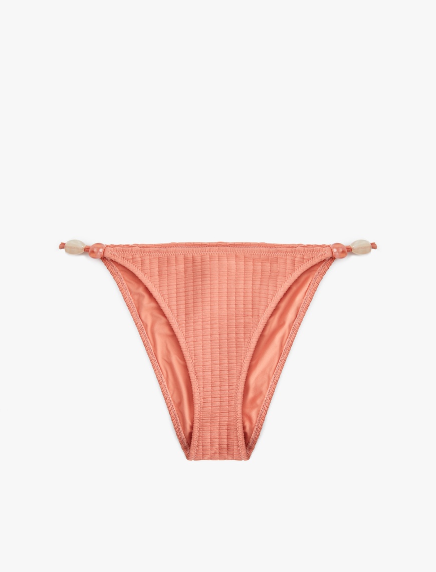   Boncuklu Dokulu İpli Slip Bikini Altı