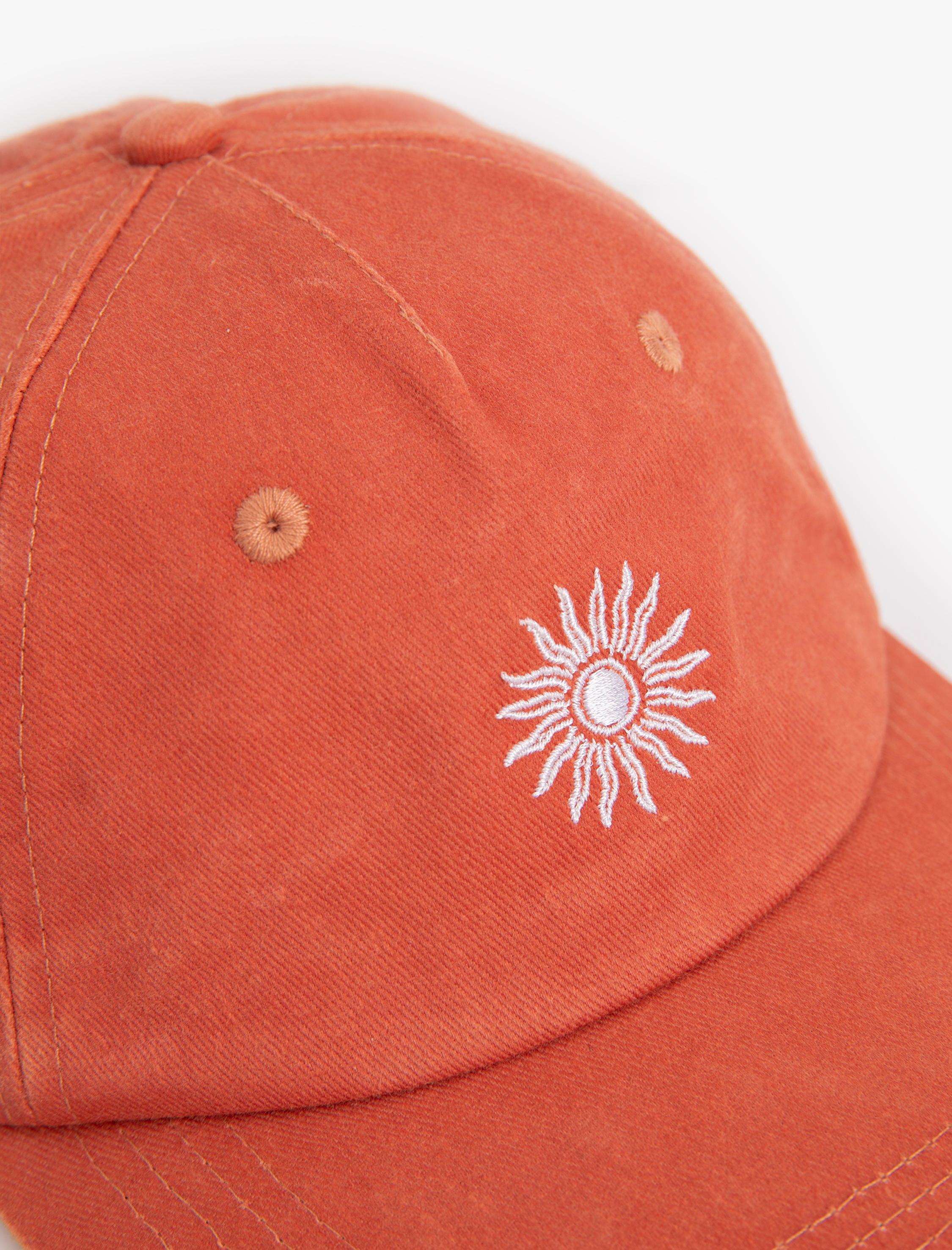  Kadın İşlemeli Kep Şapka